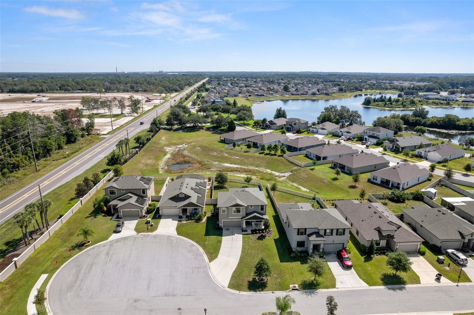 Image 6 of 81 For 13968 Nesbit Court