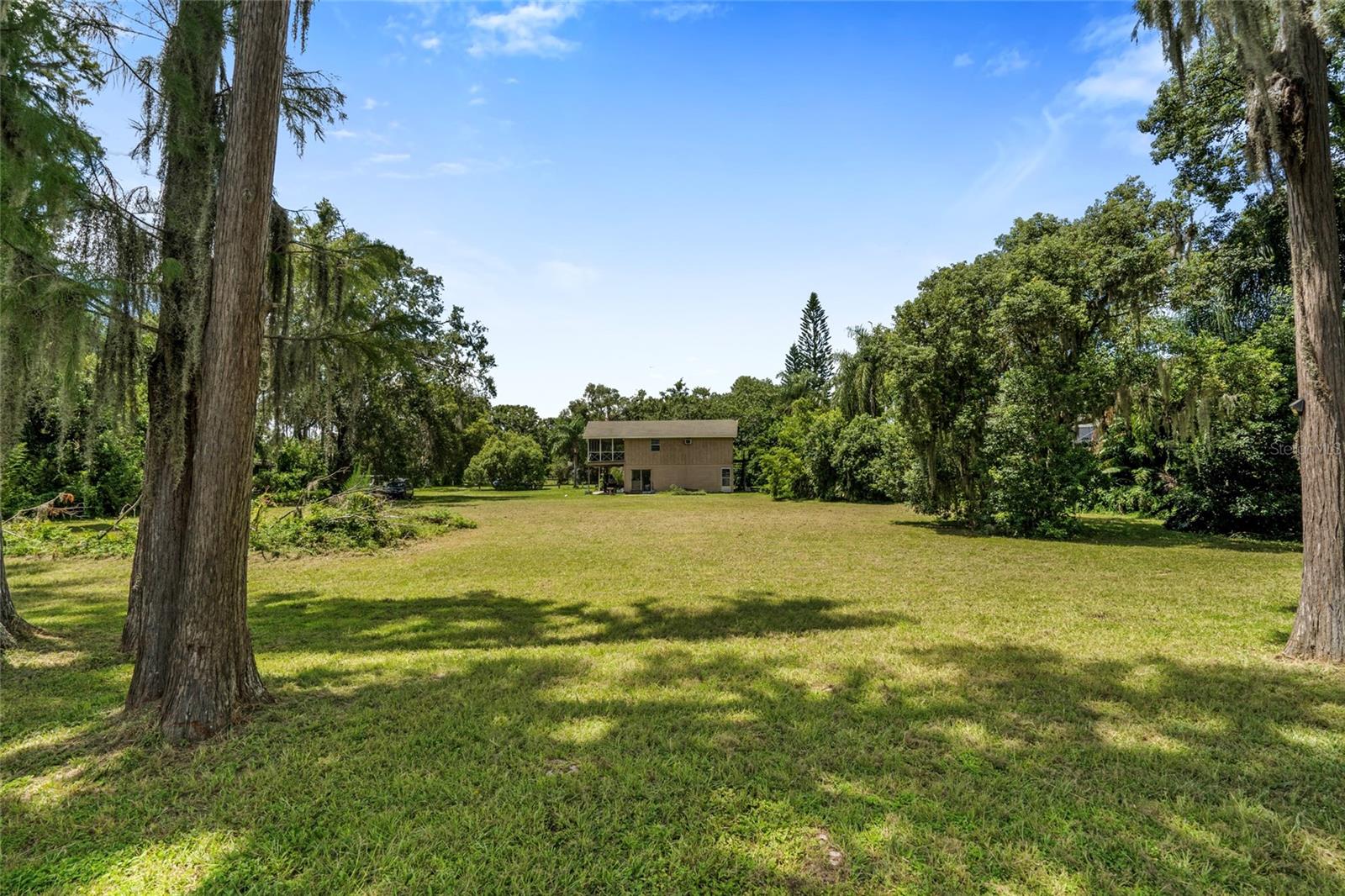 Image 70 of 79 For 20125 Green Grass Lane