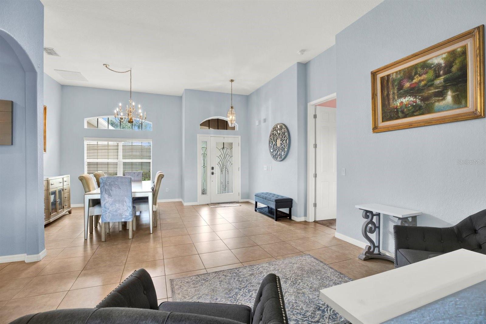 Image 16 of 64 For 10435 Deerberry Drive