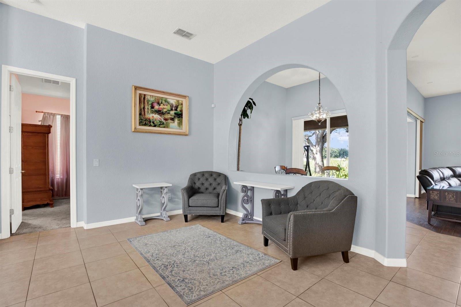 Image 18 of 64 For 10435 Deerberry Drive
