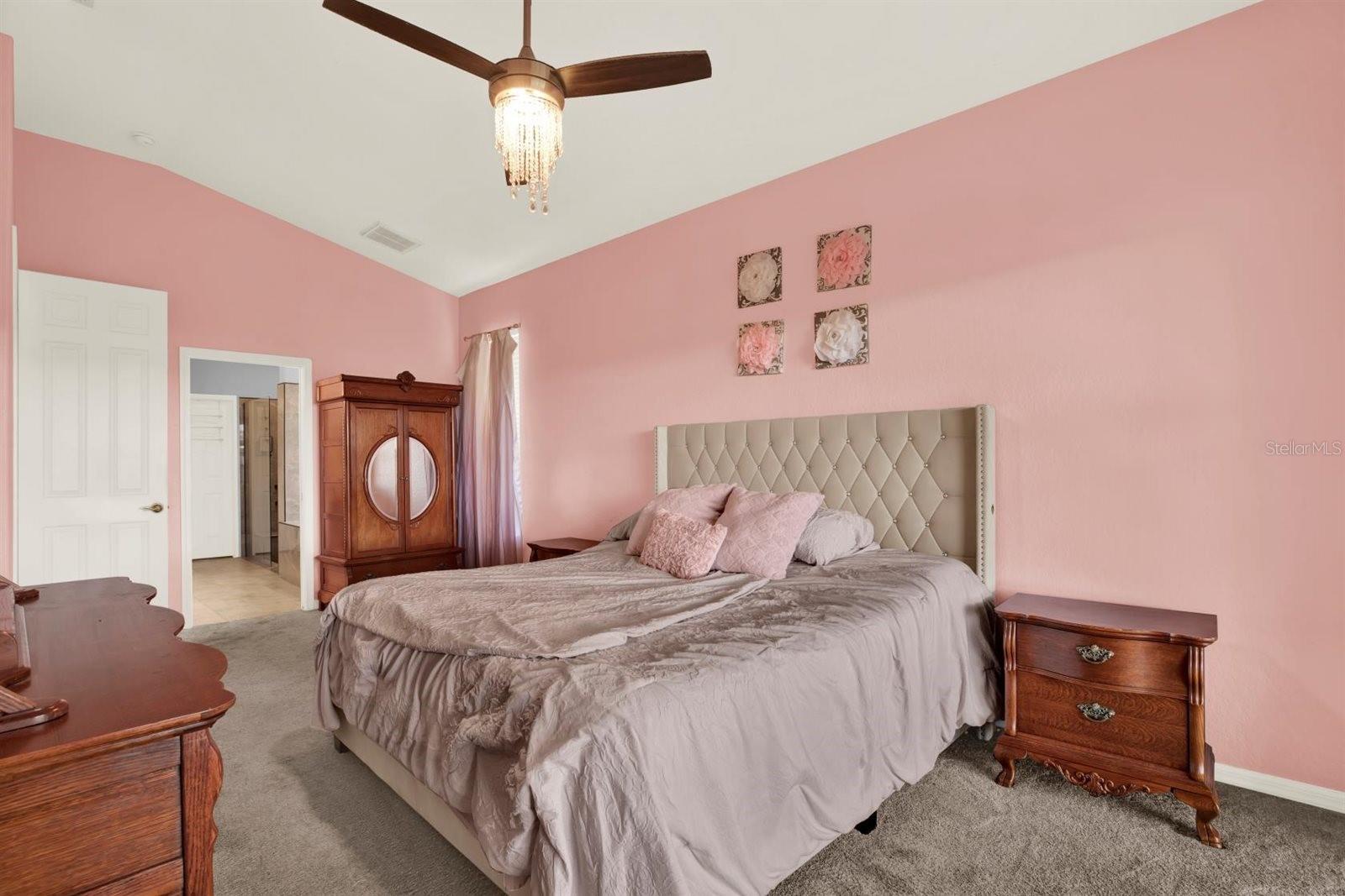 Image 21 of 64 For 10435 Deerberry Drive