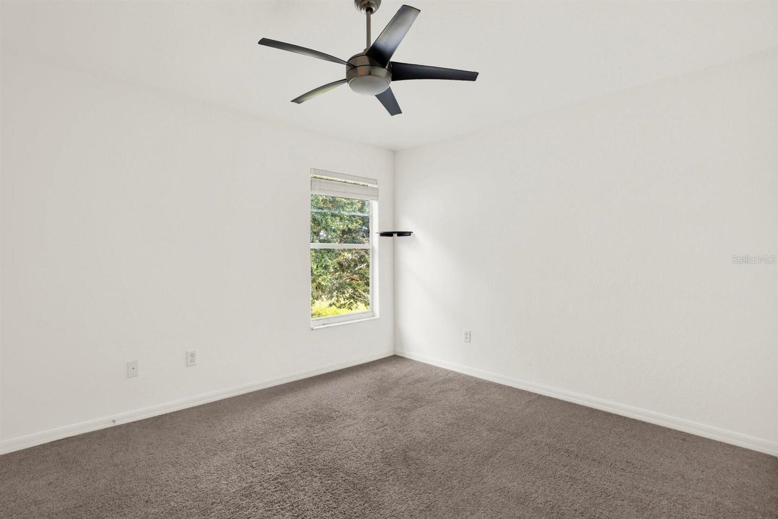 Image 33 of 64 For 10435 Deerberry Drive