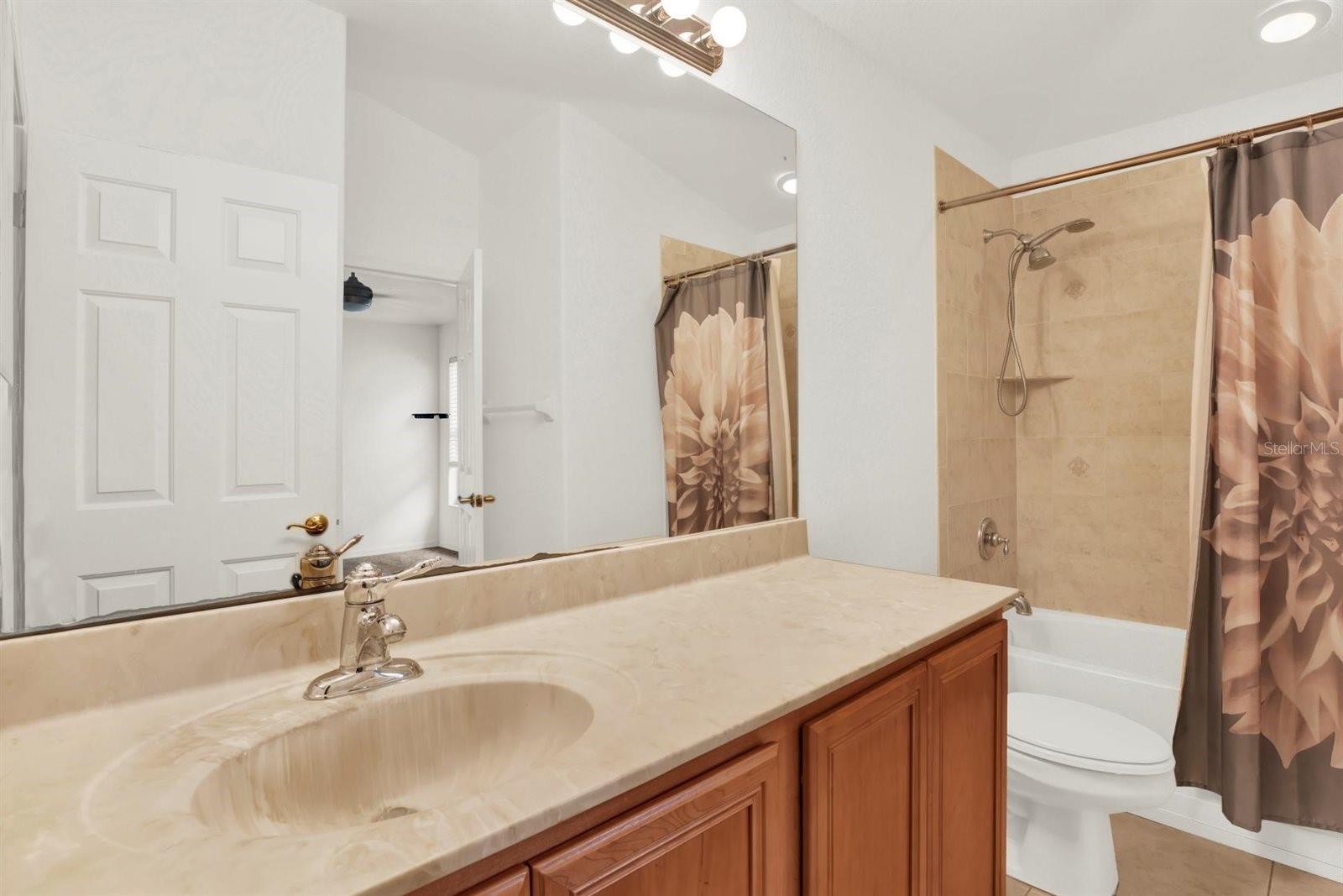 Image 35 of 64 For 10435 Deerberry Drive