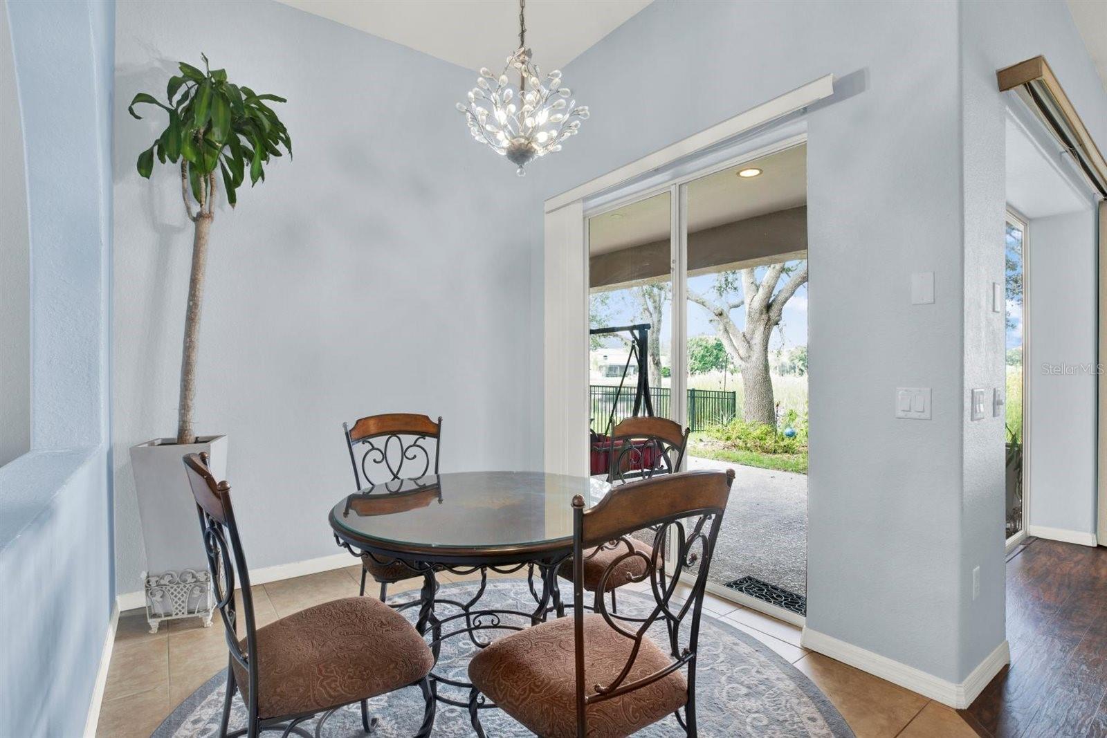 Image 40 of 64 For 10435 Deerberry Drive