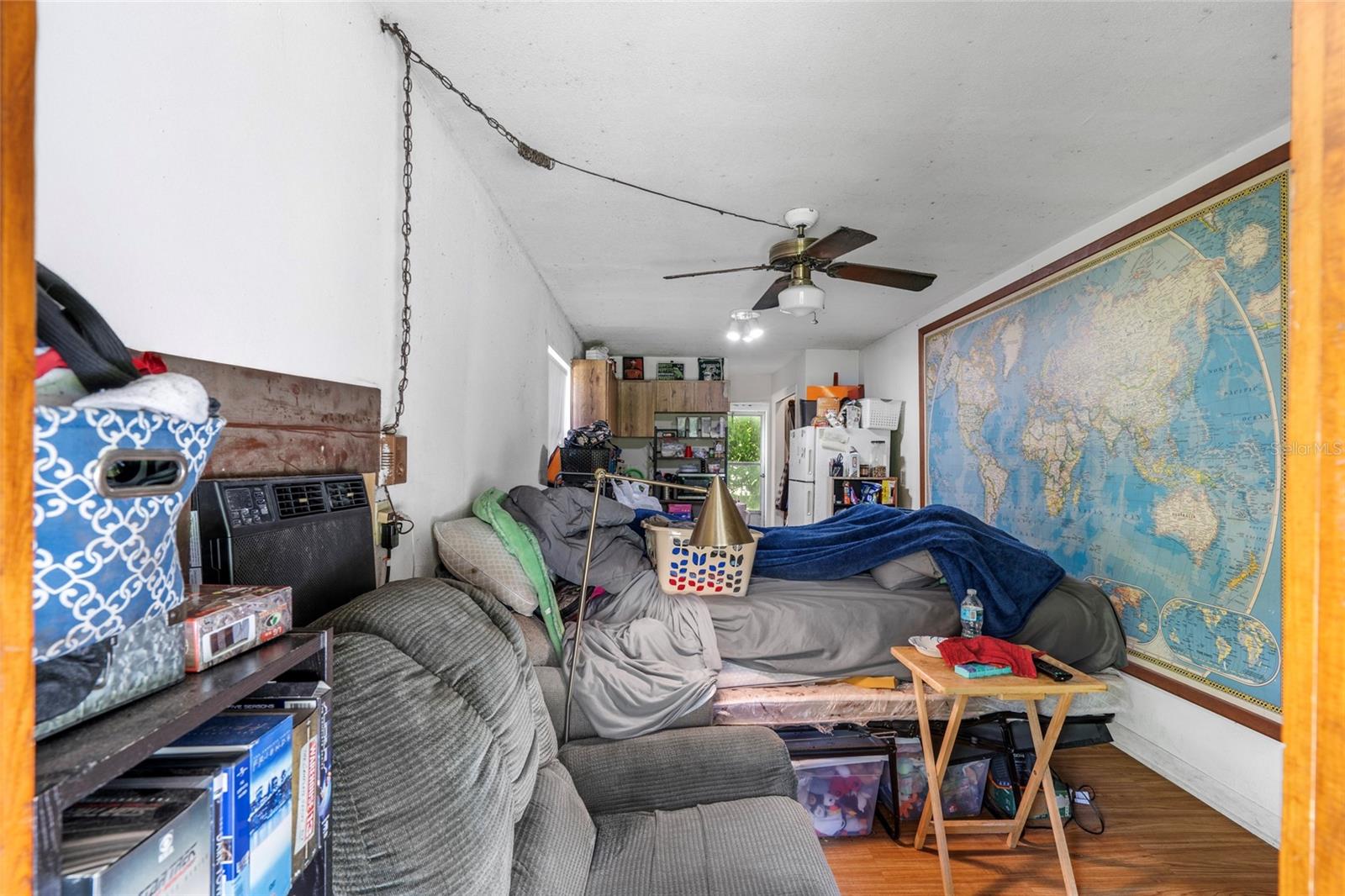 Image 63 of 79 For  Na  