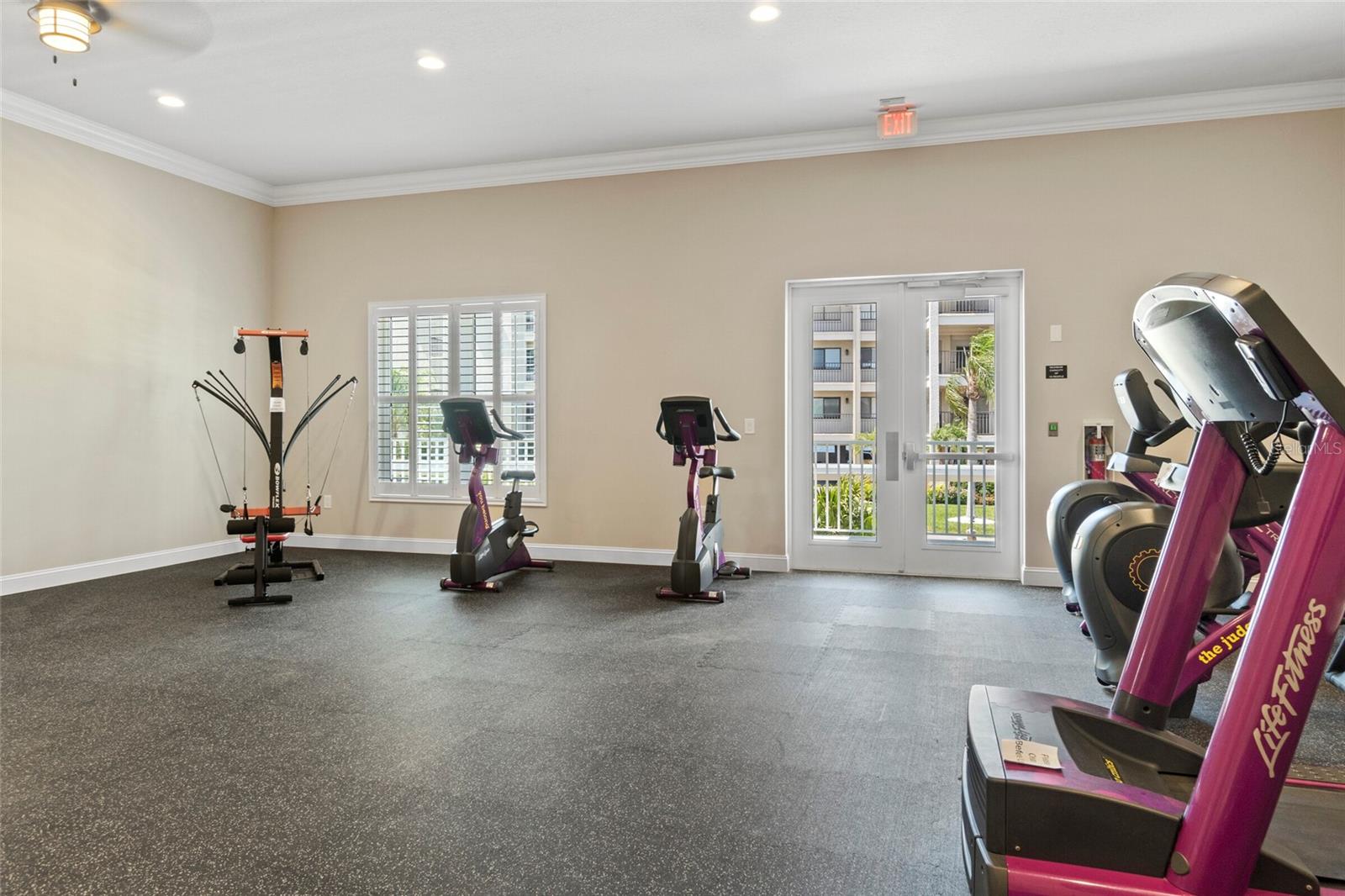 Image 40 of 47 For 4620 Bay Boulevard 1145