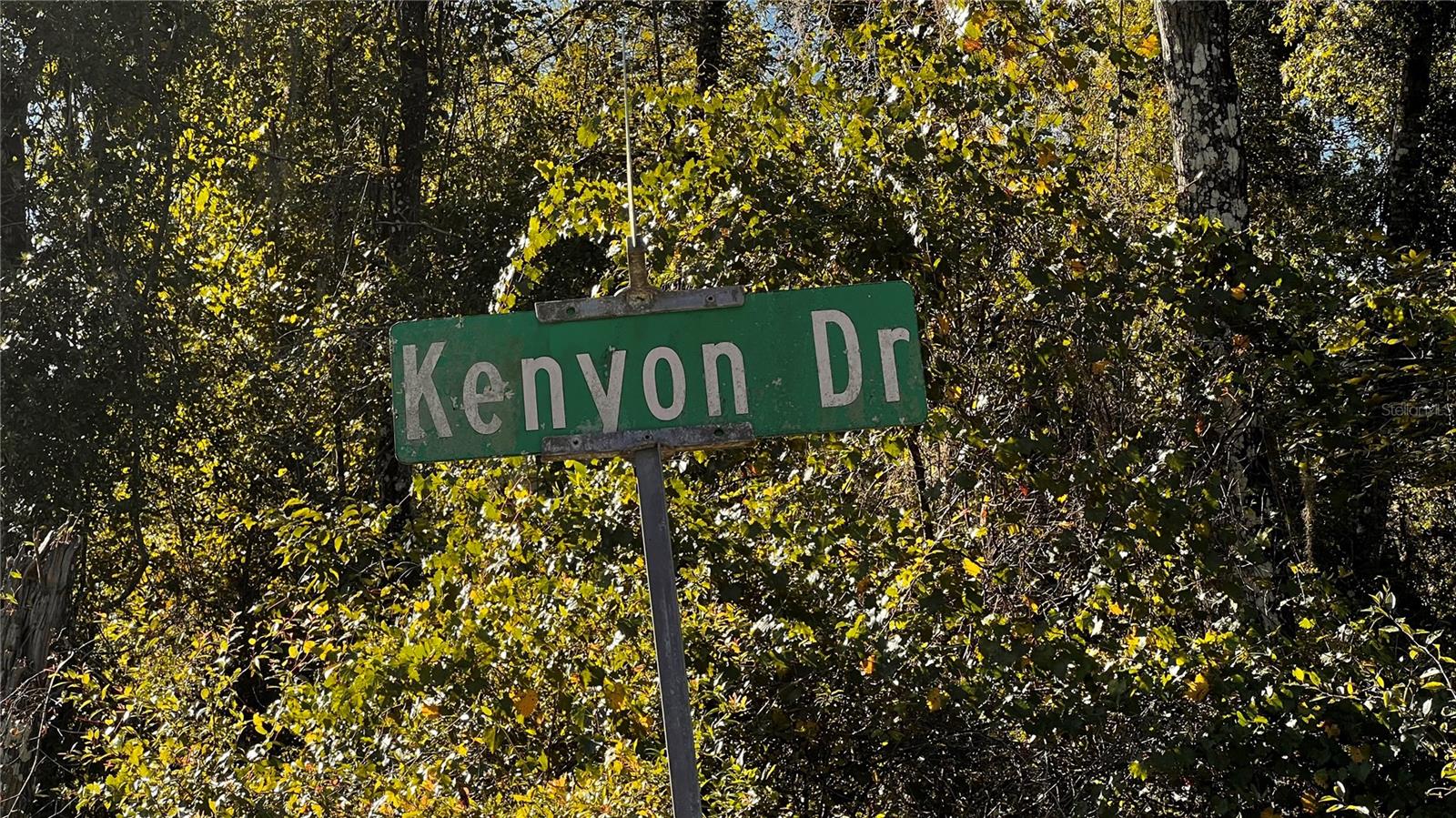 Image 9 of 17 For 7152 Kenyon Dr.