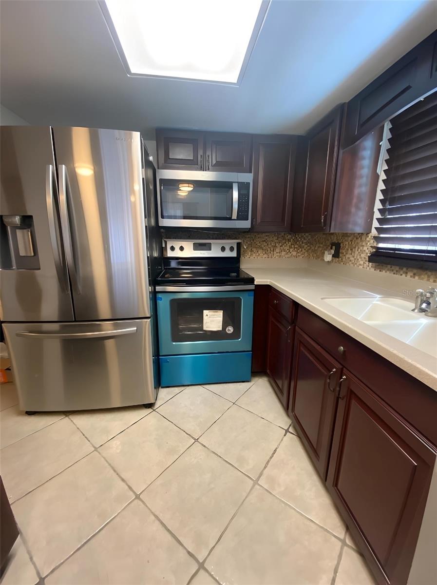 Image 10 of 49 For 1817 Dartmouth Drive