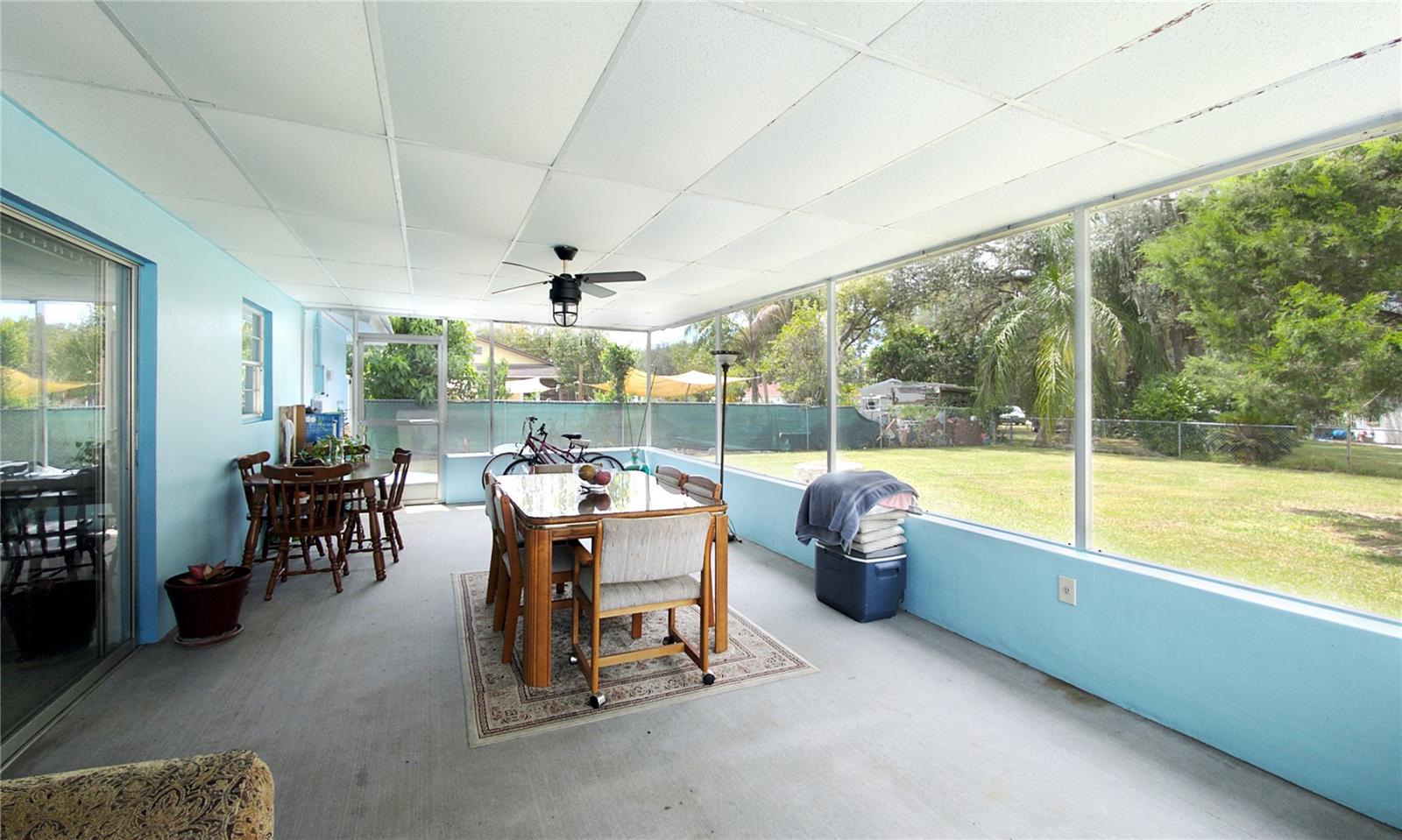 Image 14 of 16 For 9344 Horizon Drive