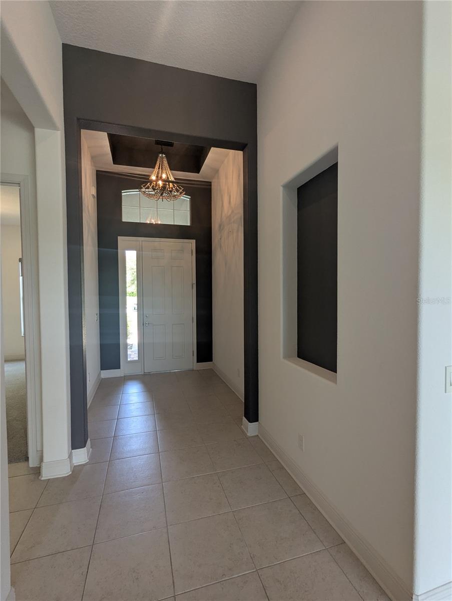 Listing photo id 28 for 1139 Hunt Club Drive