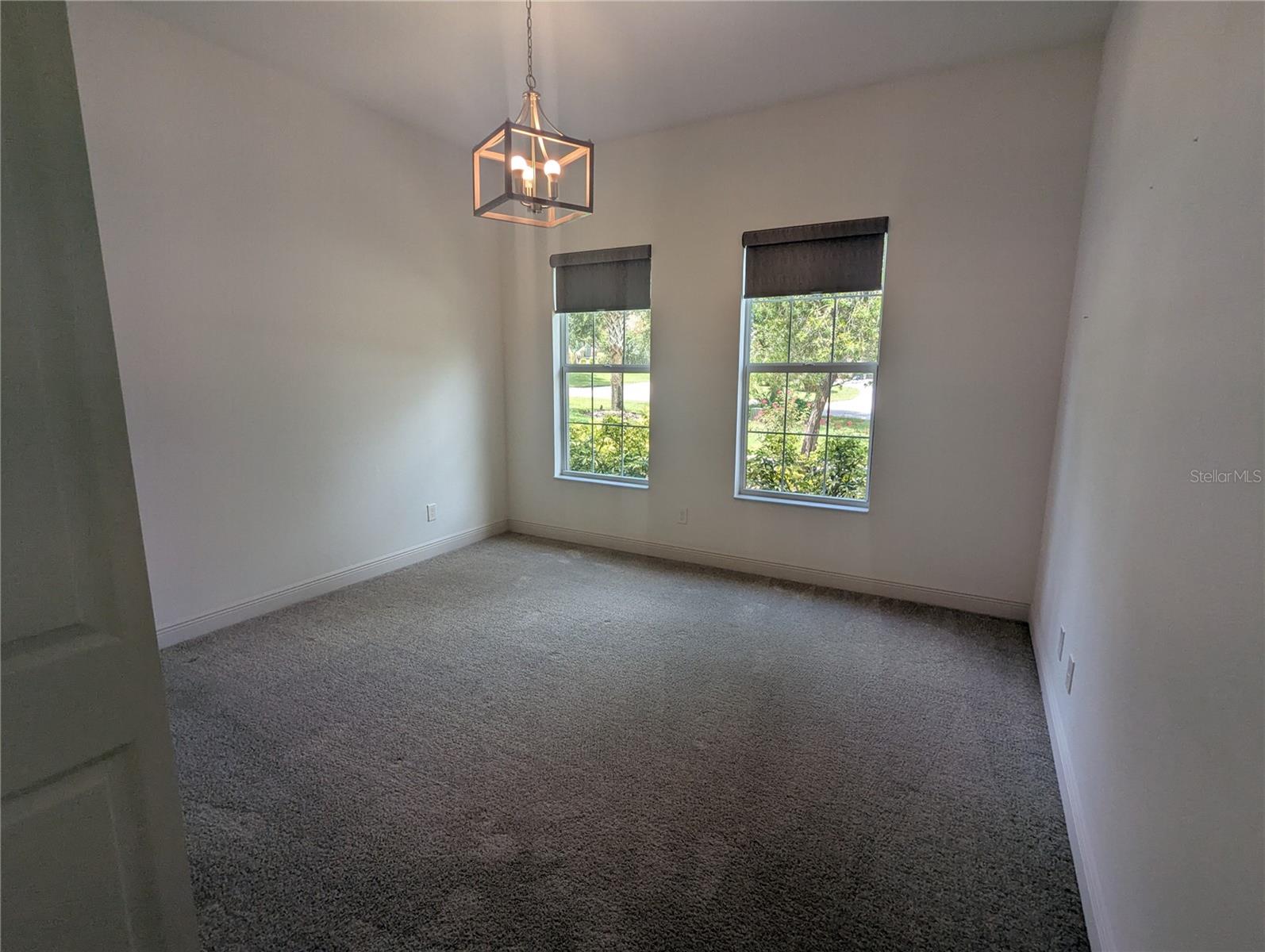 Listing photo id 31 for 1139 Hunt Club Drive