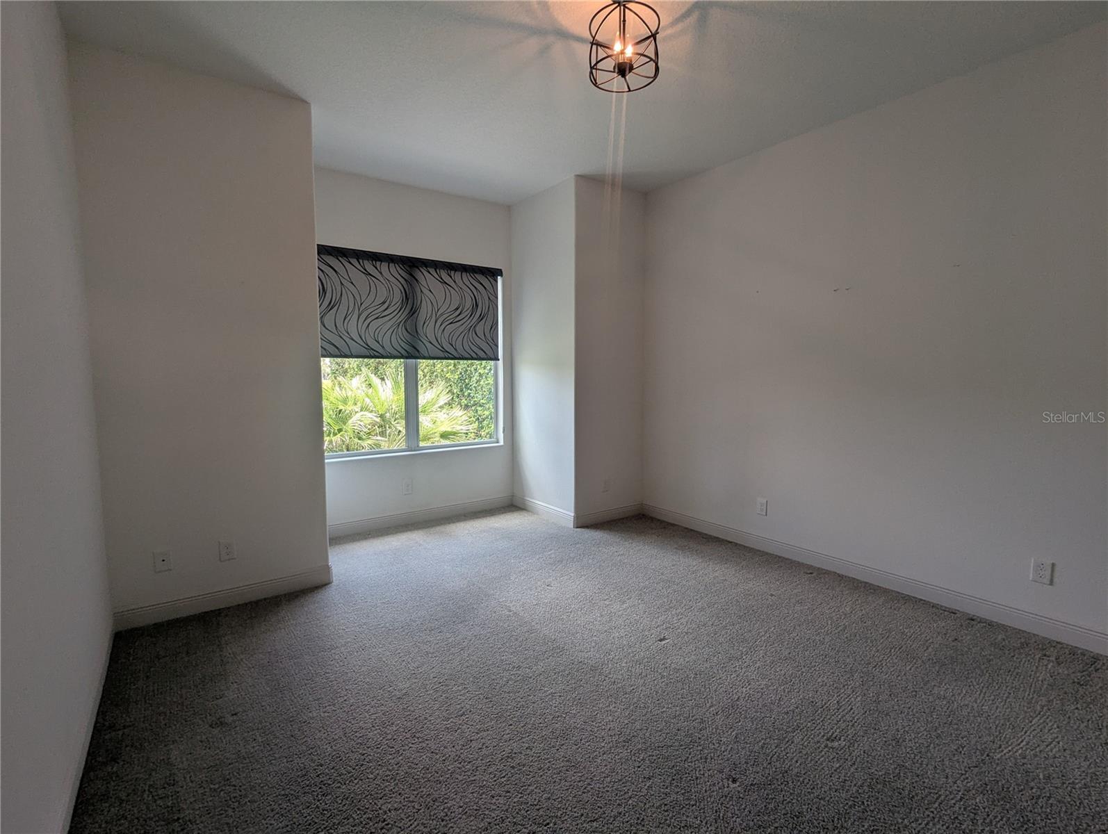 Listing photo id 33 for 1139 Hunt Club Drive
