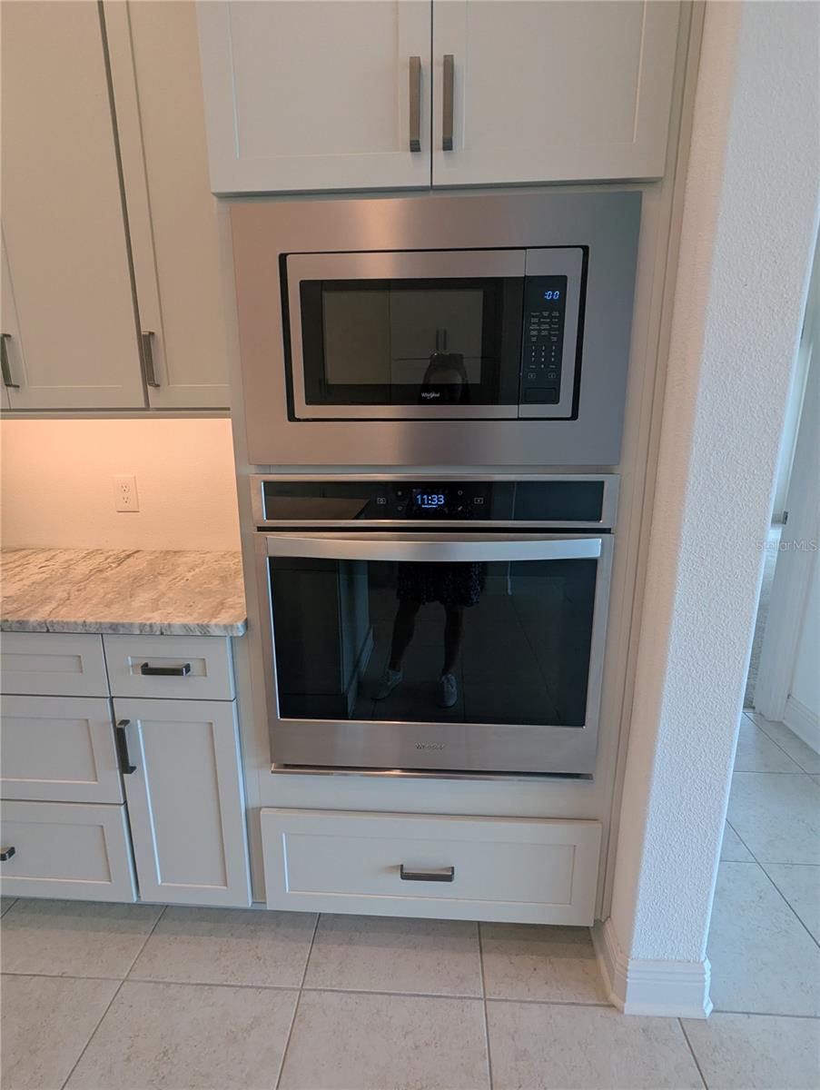 Listing photo id 6 for 1139 Hunt Club Drive