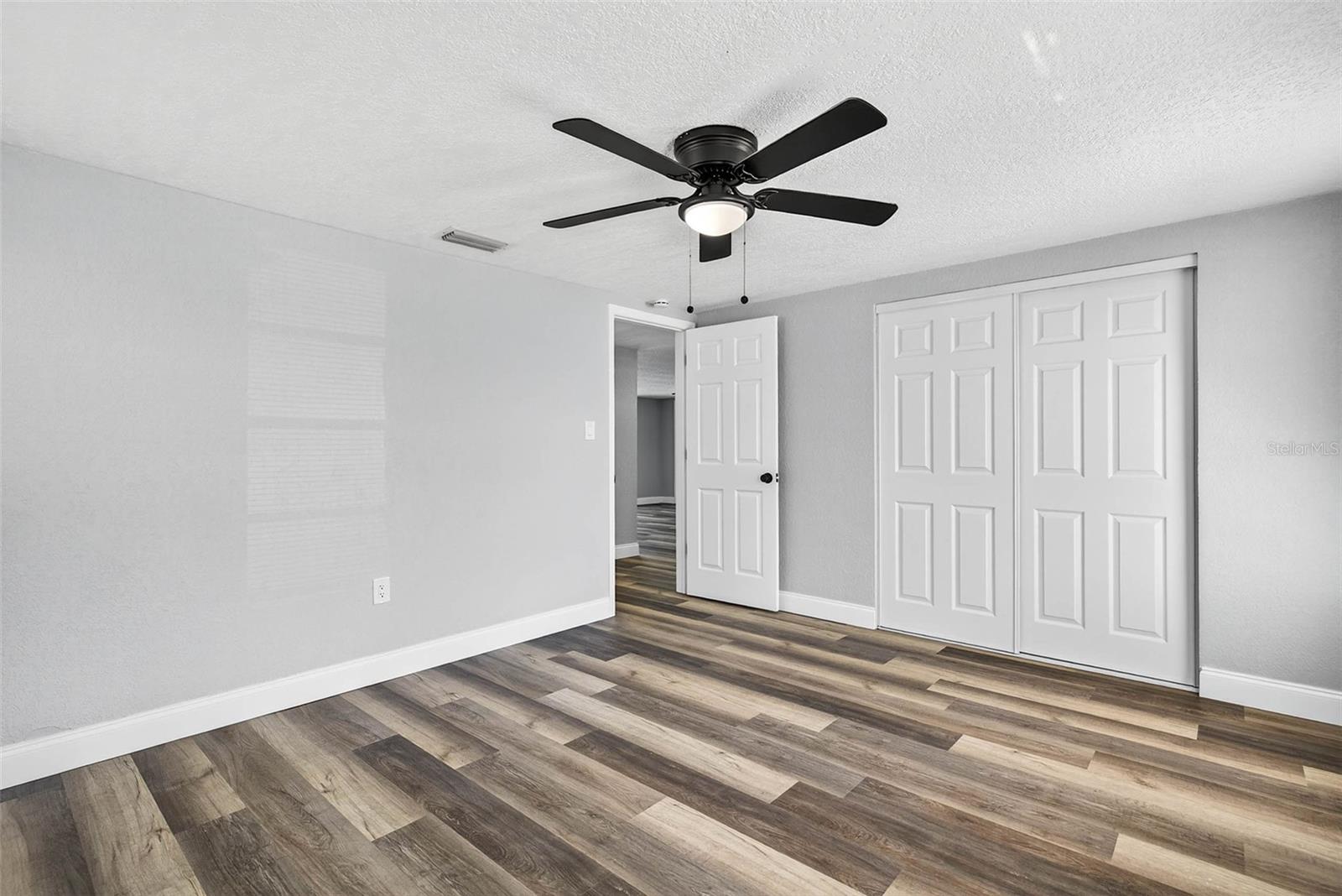 Image 23 of 38 For 10326 Amadeus Drive