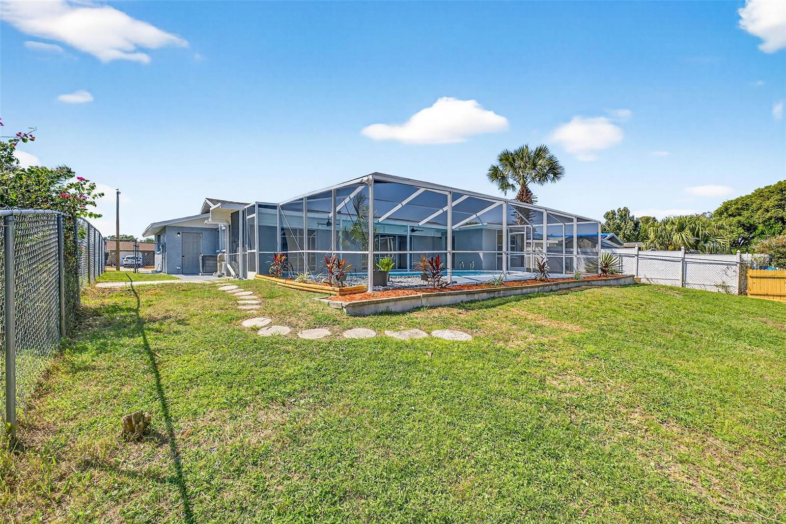 Image 31 of 38 For 10326 Amadeus Drive