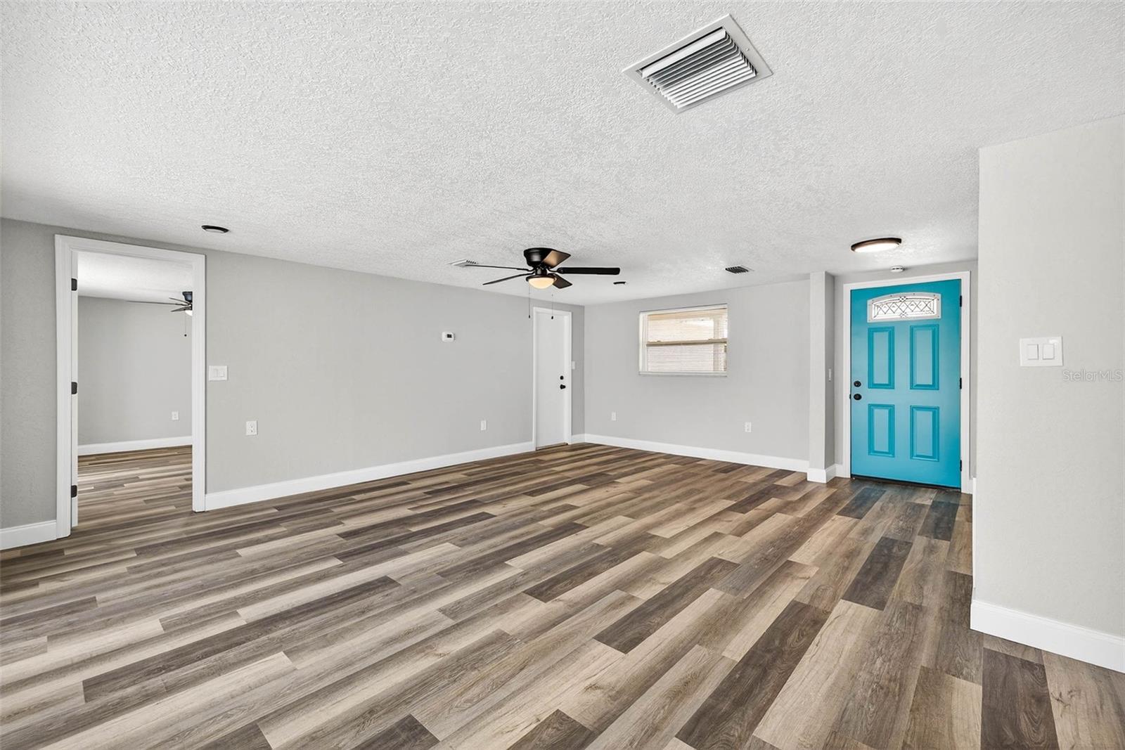 Image 8 of 38 For 10326 Amadeus Drive