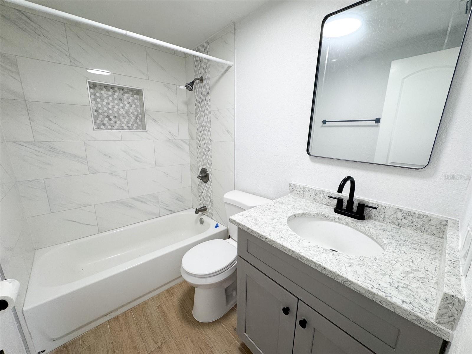 Image 19 of 32 For 8927 Roble Way