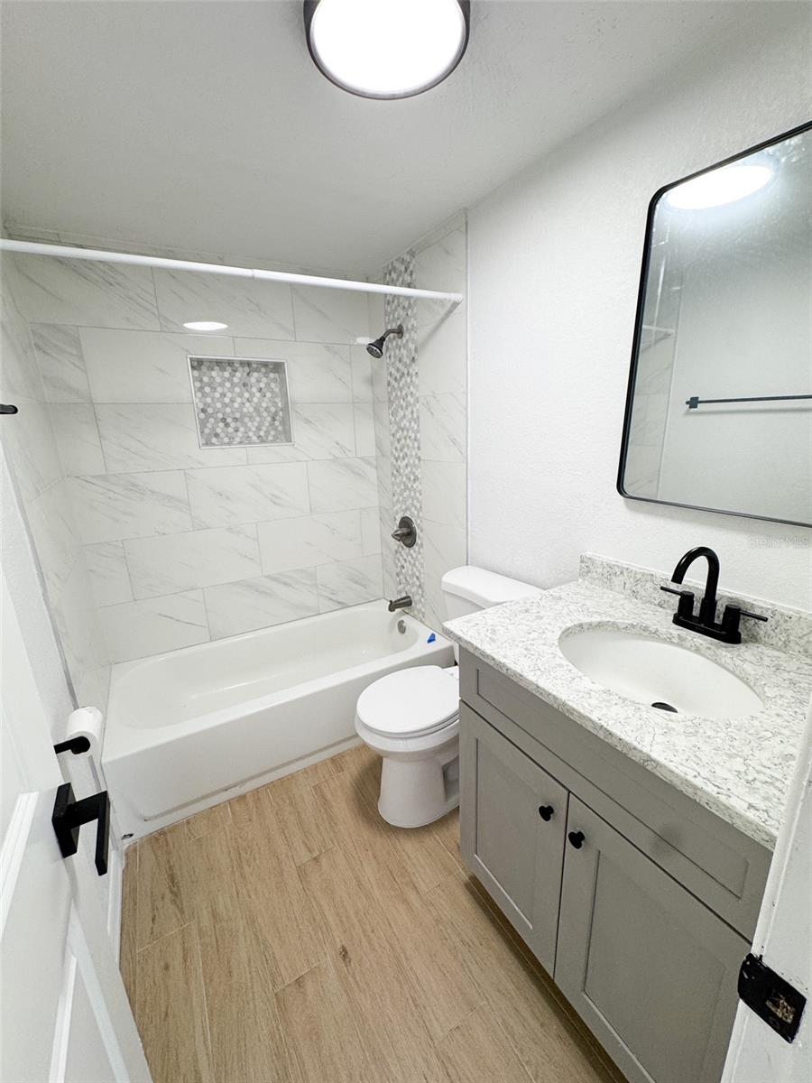 Image 20 of 32 For 8927 Roble Way