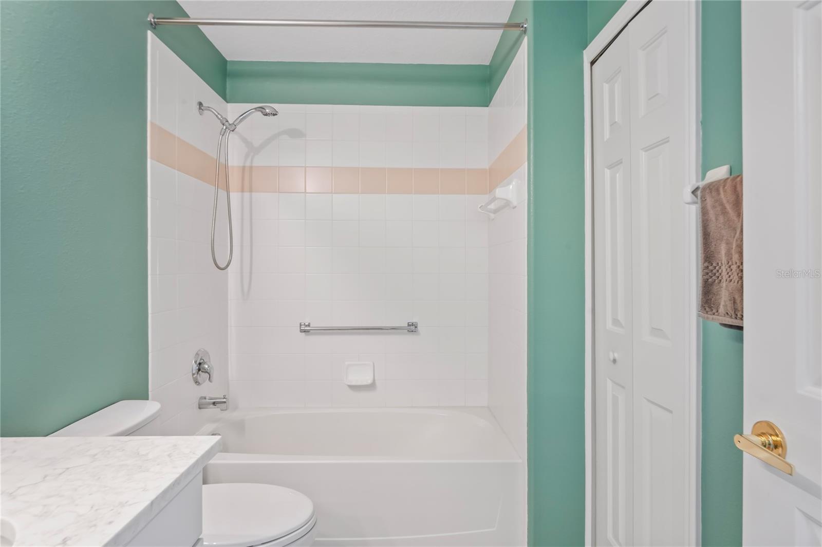Image 35 of 91 For 18523 Fairway Green Drive