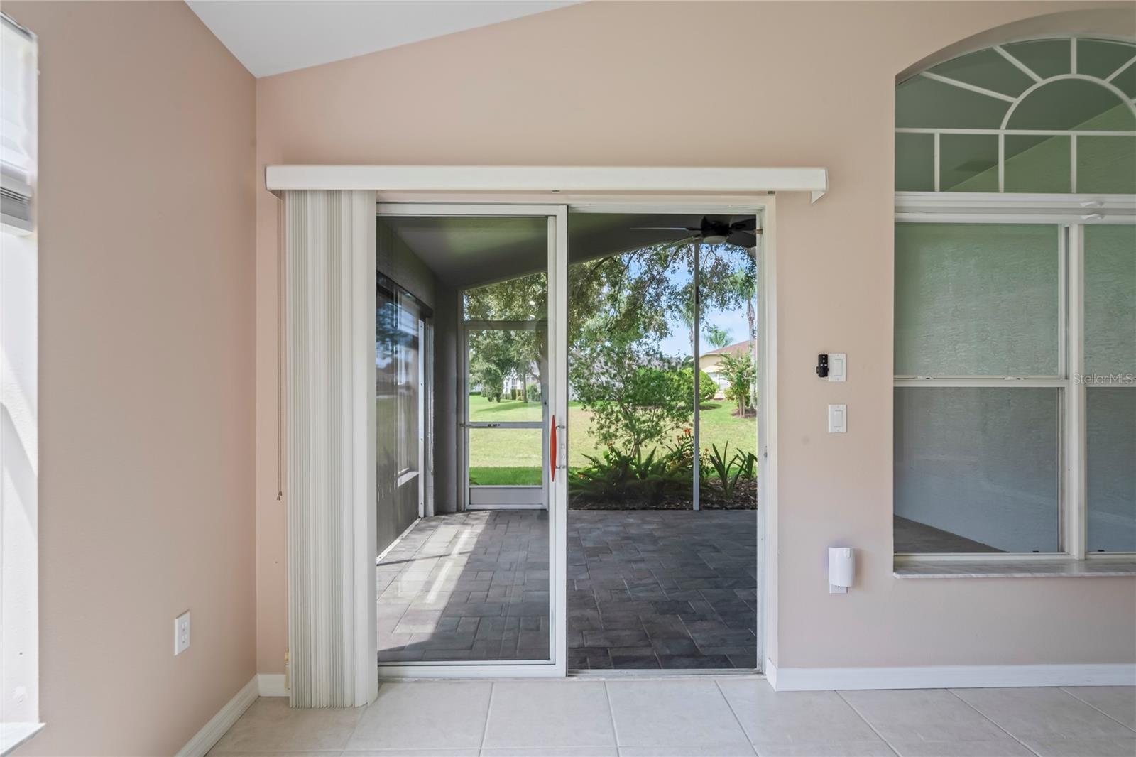 Image 39 of 91 For 18523 Fairway Green Drive