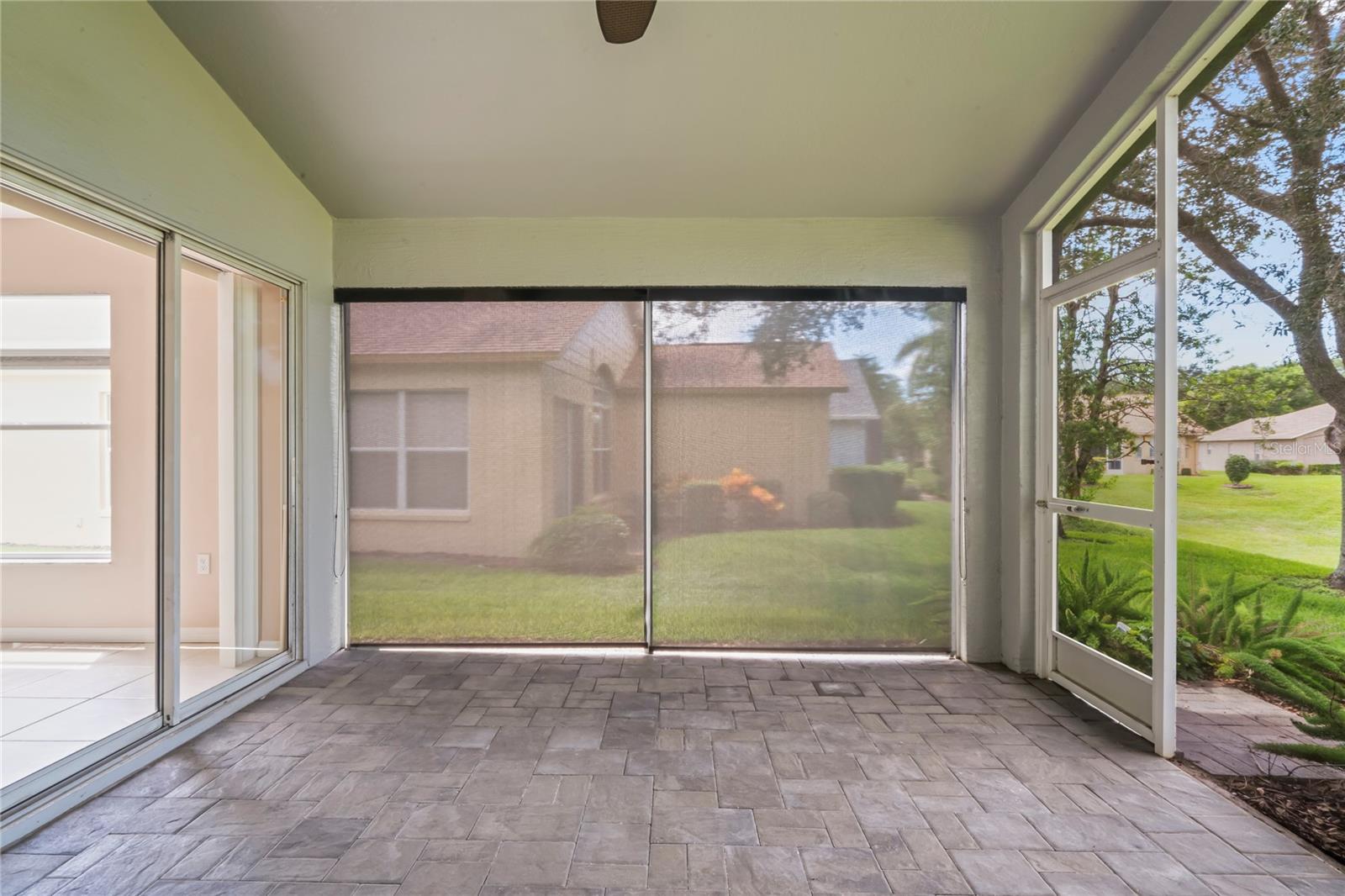 Image 41 of 91 For 18523 Fairway Green Drive