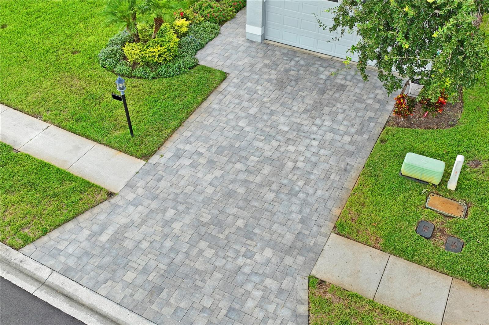 Image 49 of 91 For 18523 Fairway Green Drive