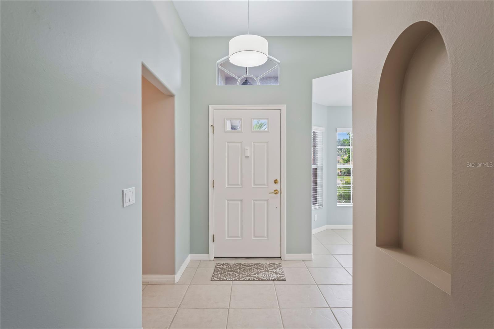 Image 5 of 91 For 18523 Fairway Green Drive