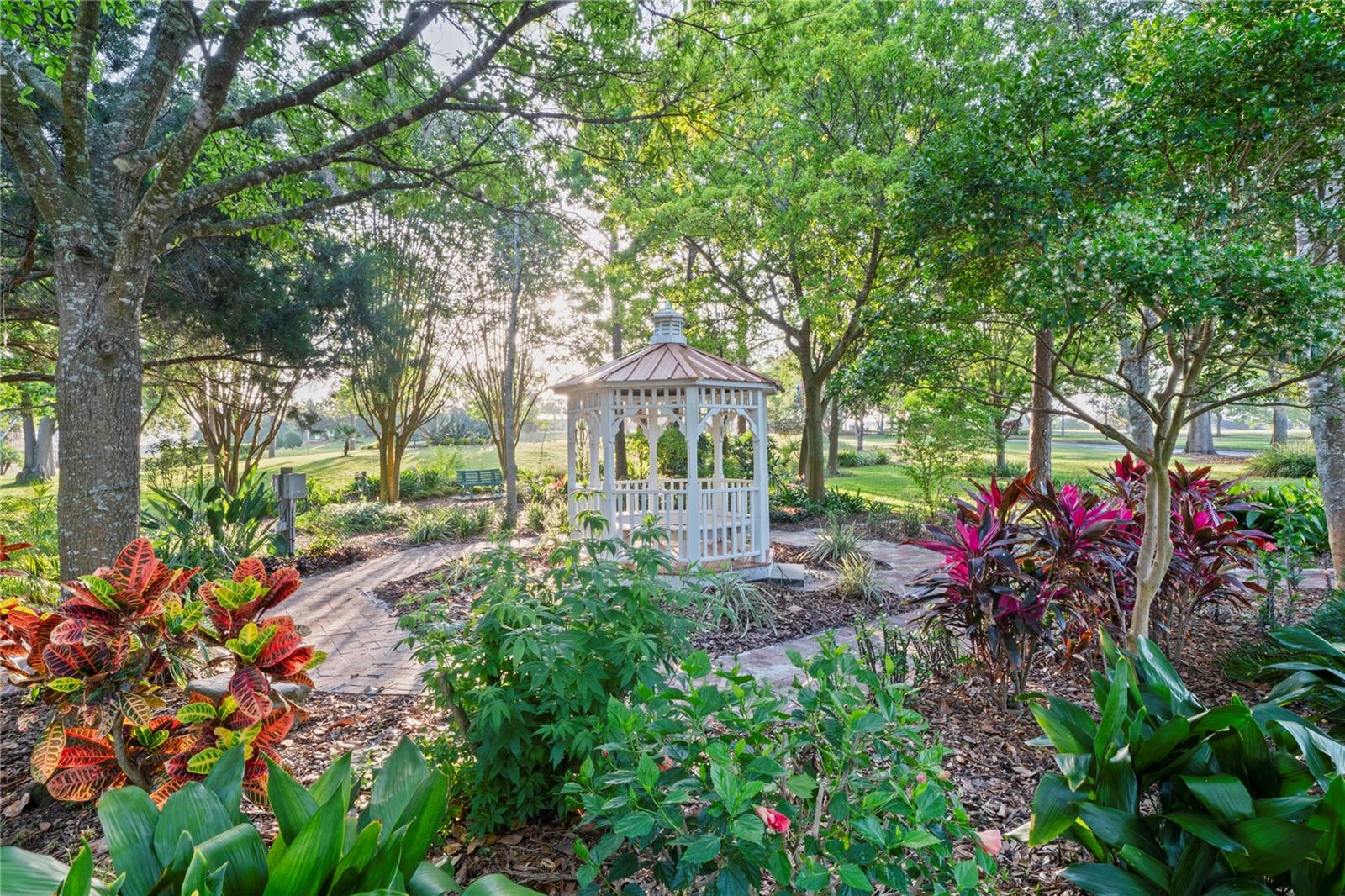 Image 77 of 91 For 18523 Fairway Green Drive