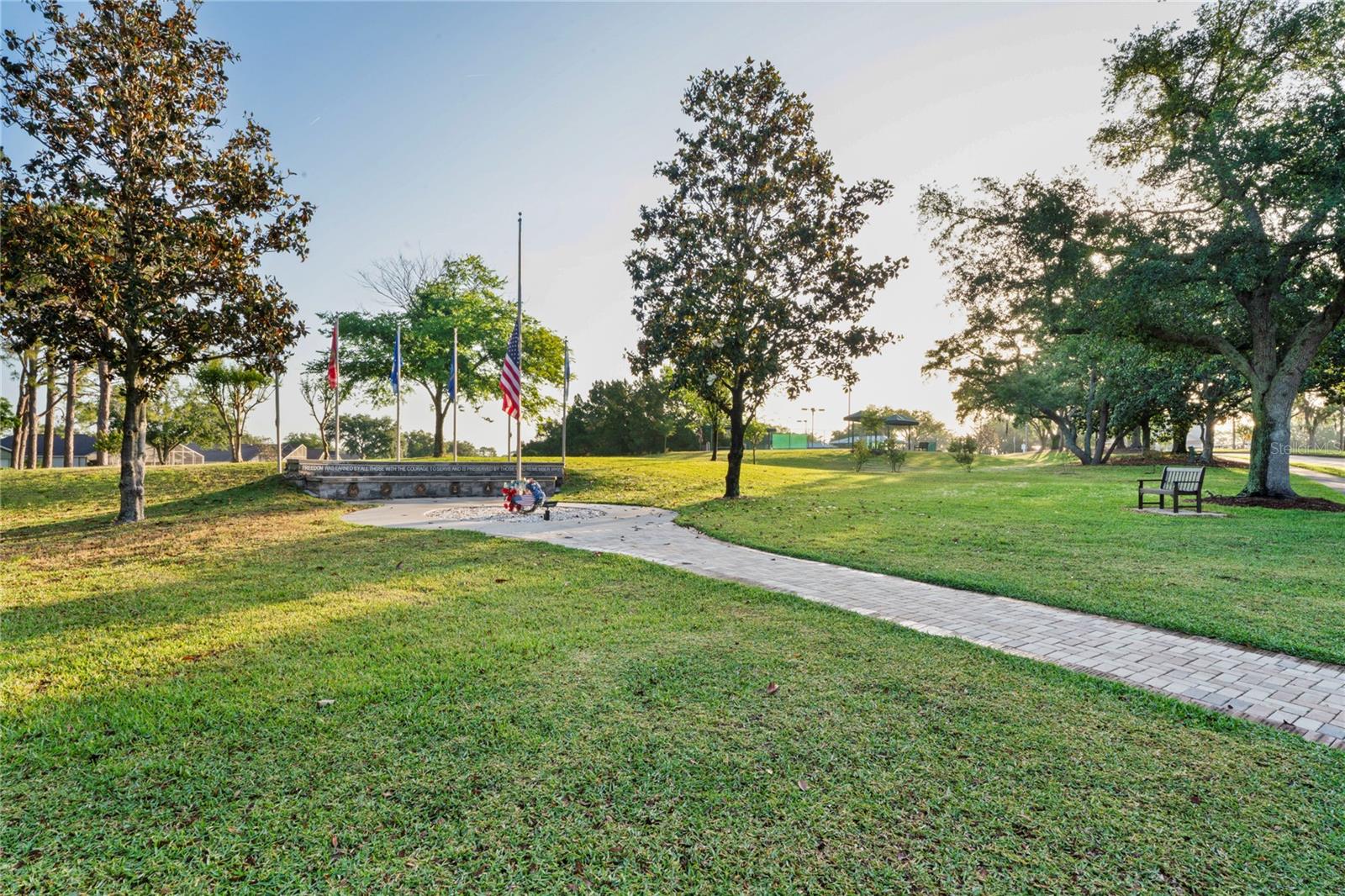 Image 78 of 91 For 18523 Fairway Green Drive