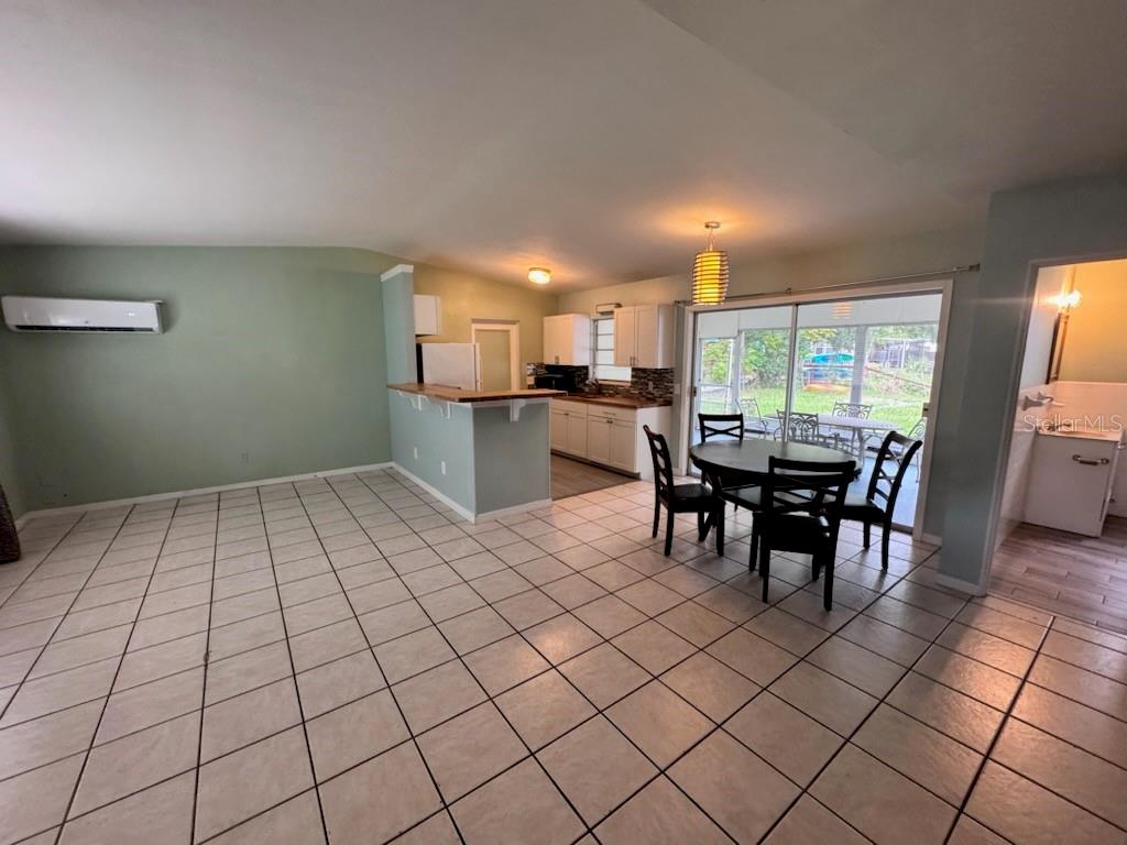 Image 3 of 13 For 6421 Finance Avenue