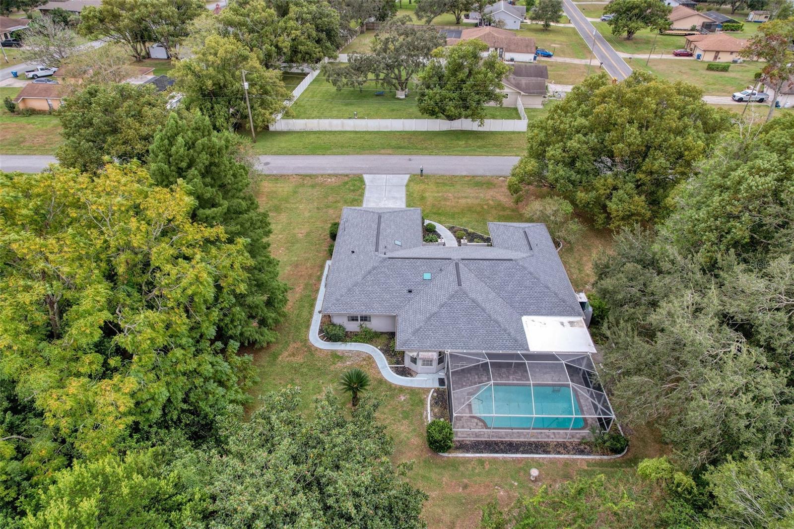 Listing photo id 66 for 12061 Glen Haven Street