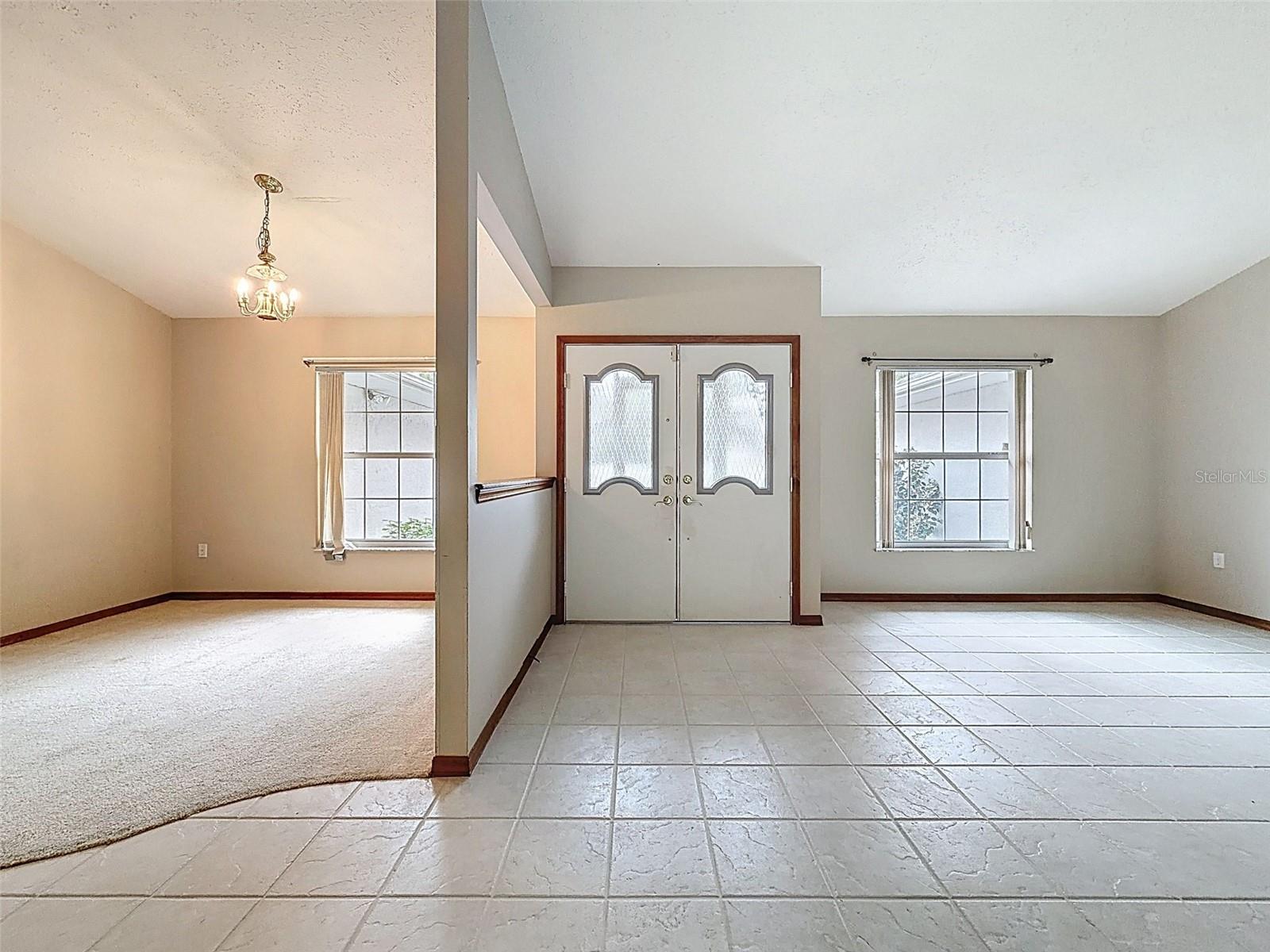 Listing photo id 6 for 12061 Glen Haven Street