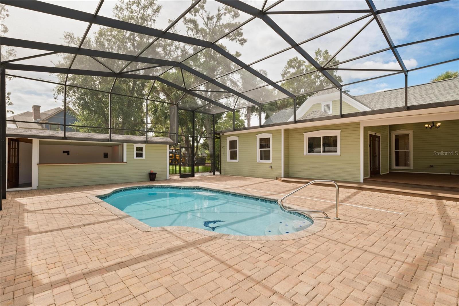Image 33 of 53 For 184 Spring Boulevard