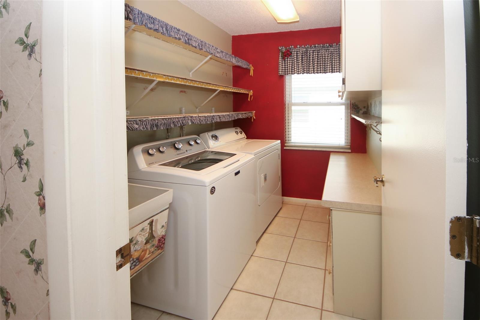 Image 19 of 35 For 8111 Merrimac Drive