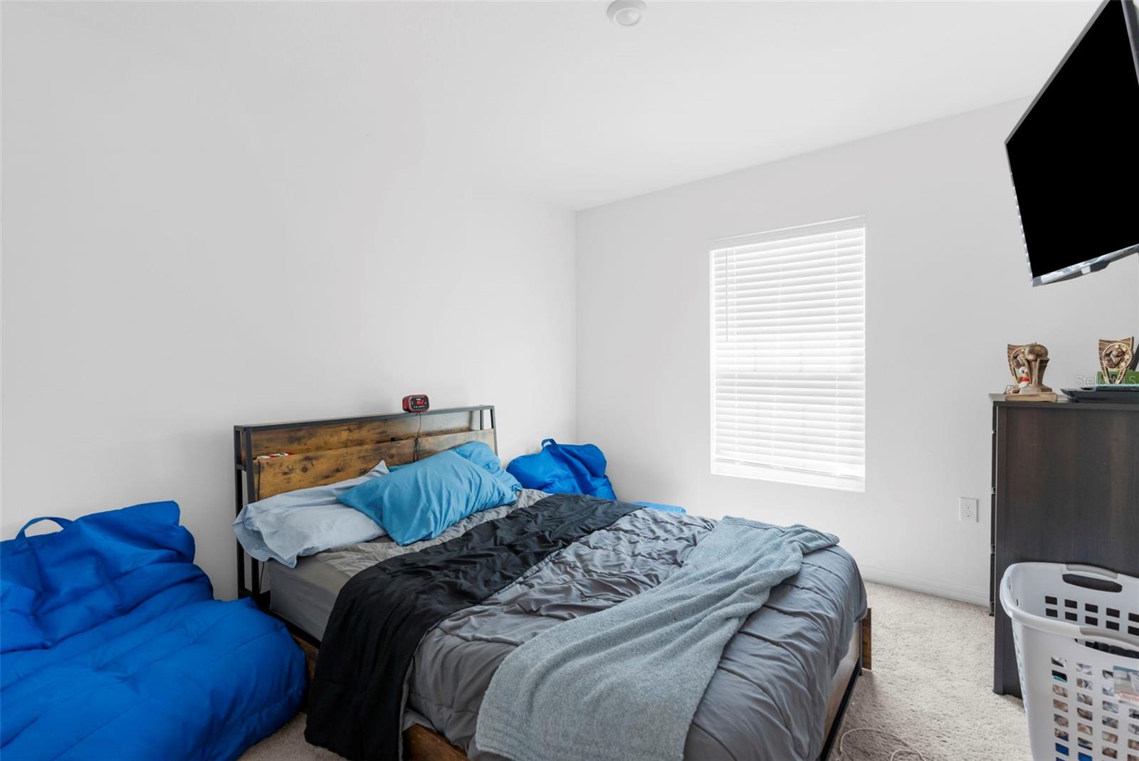 Listing photo id 14 for 5637 Tangelo Lane