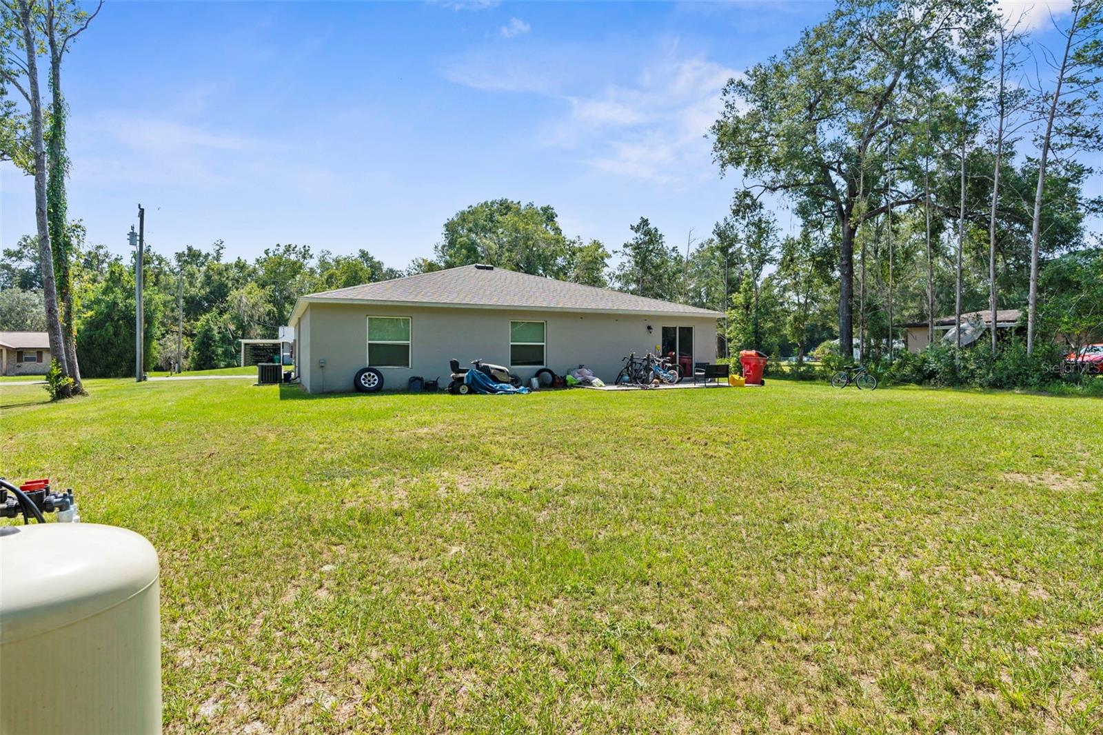 Listing photo id 19 for 5637 Tangelo Lane