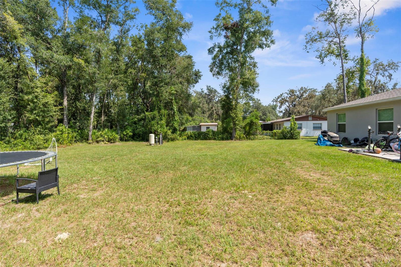 Listing photo id 20 for 5637 Tangelo Lane