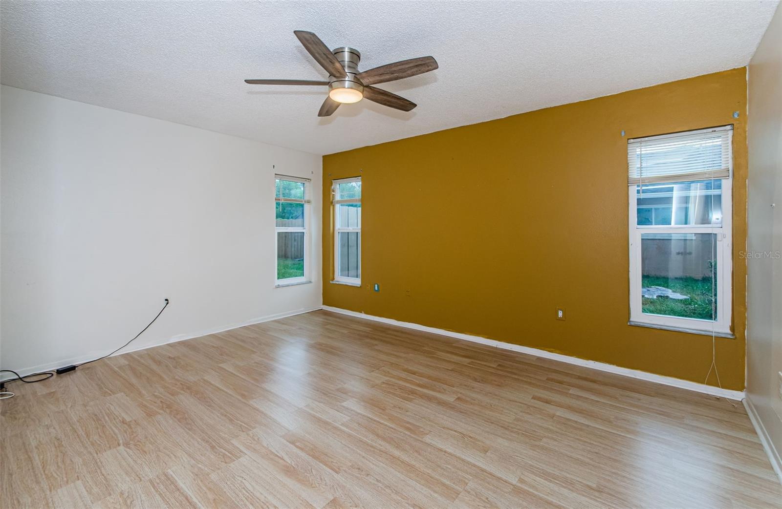 Image 18 of 39 For 8265 Goodrich Street