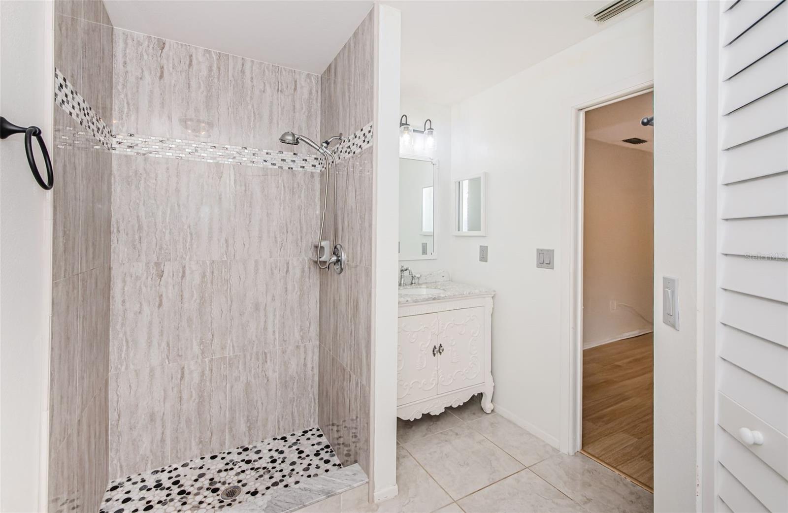 Image 21 of 39 For 8265 Goodrich Street