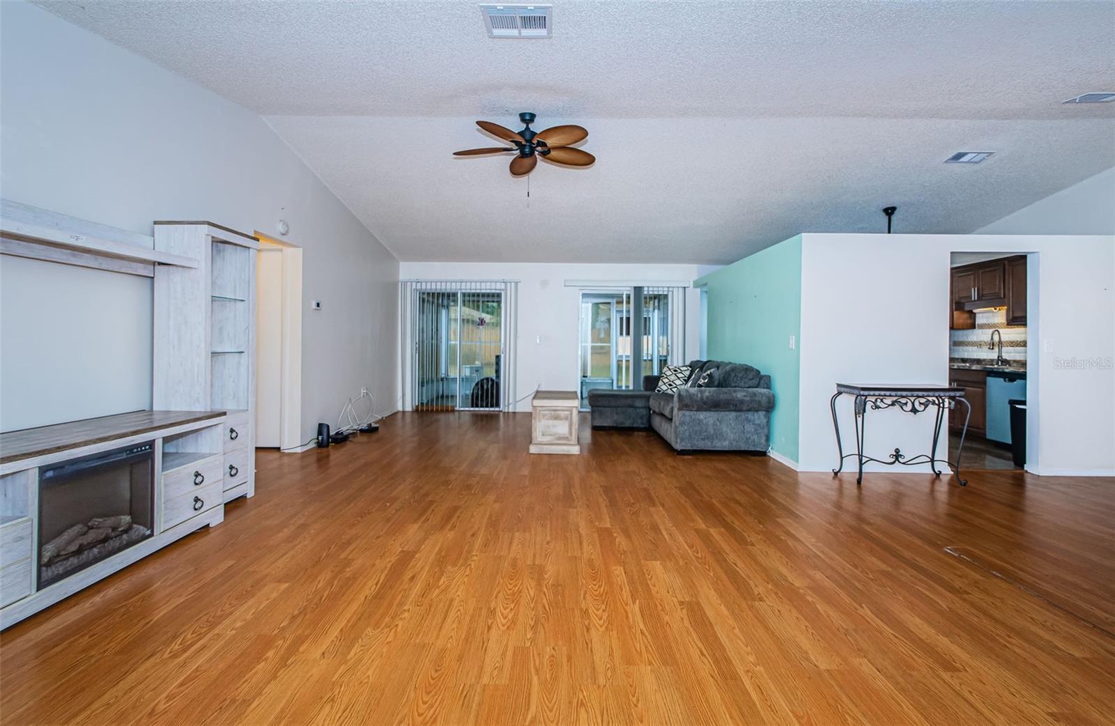 Image 3 of 39 For 8265 Goodrich Street