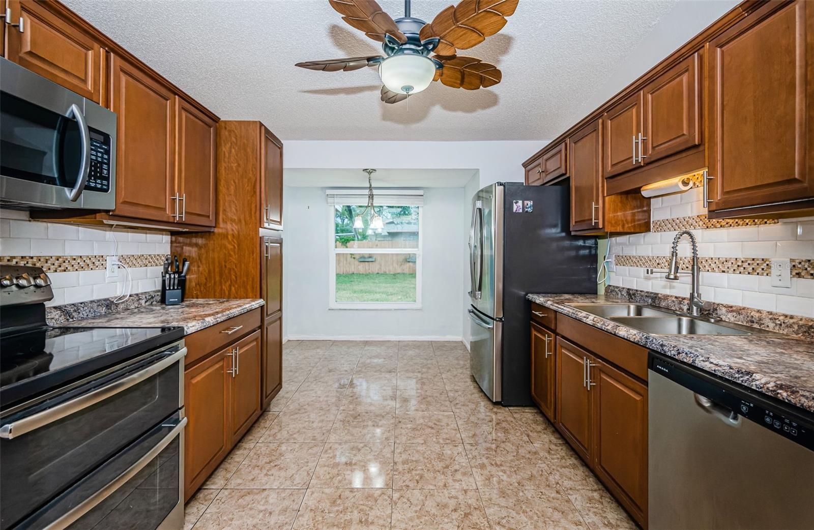 Image 5 of 39 For 8265 Goodrich Street