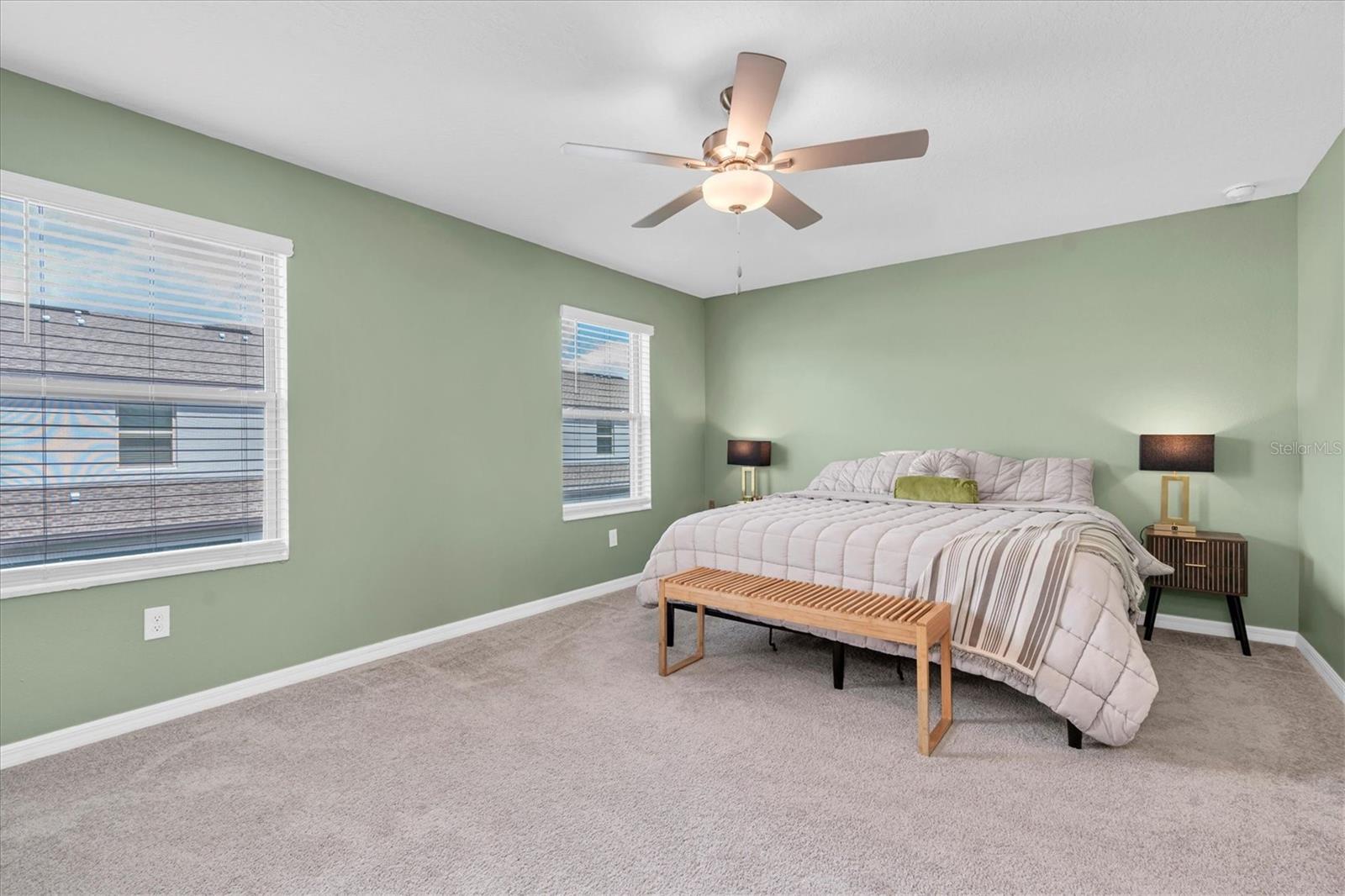 Image 14 of 29 For 8211 Crescent Oaks Drive