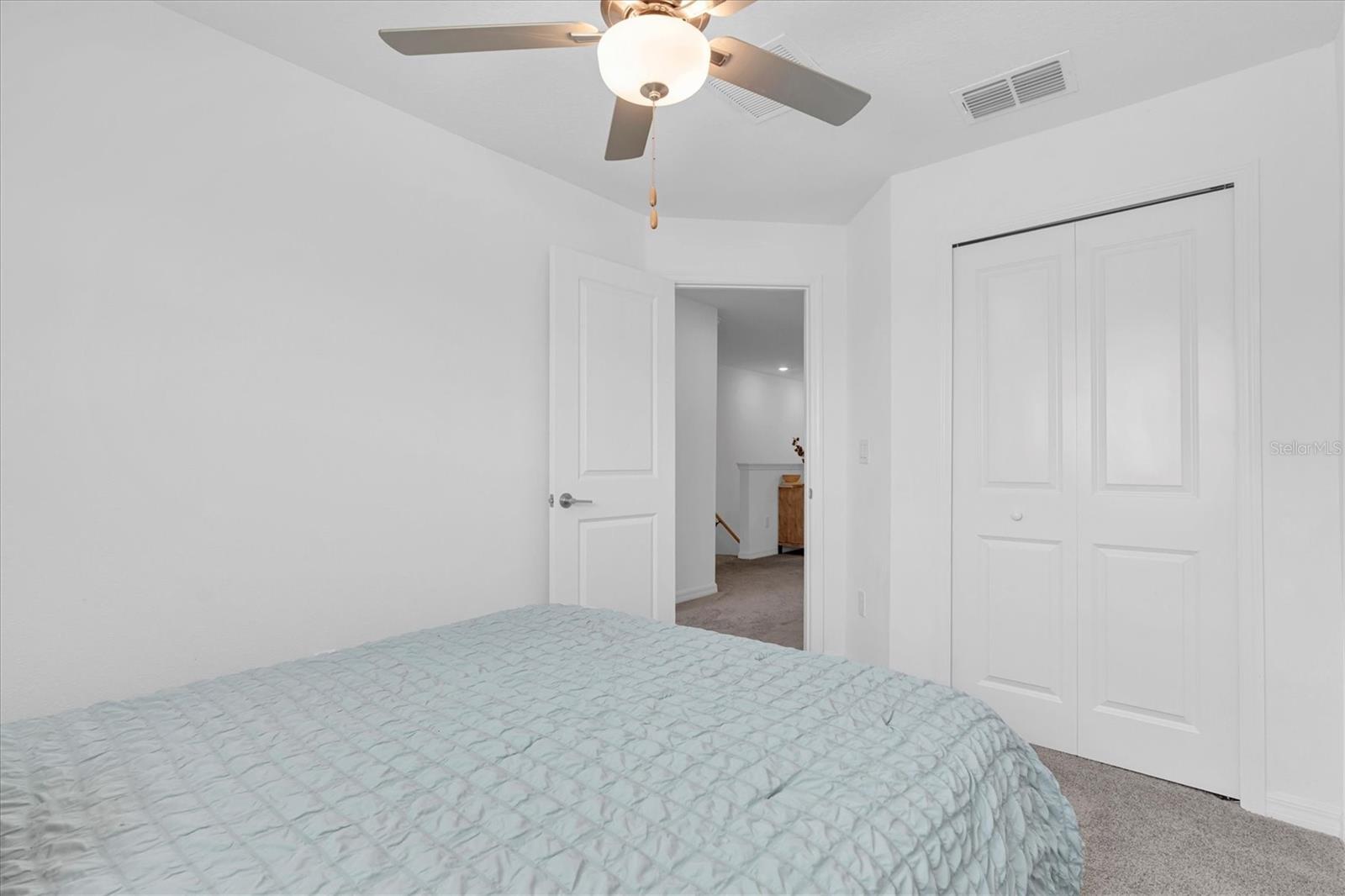 Image 21 of 29 For 8211 Crescent Oaks Drive