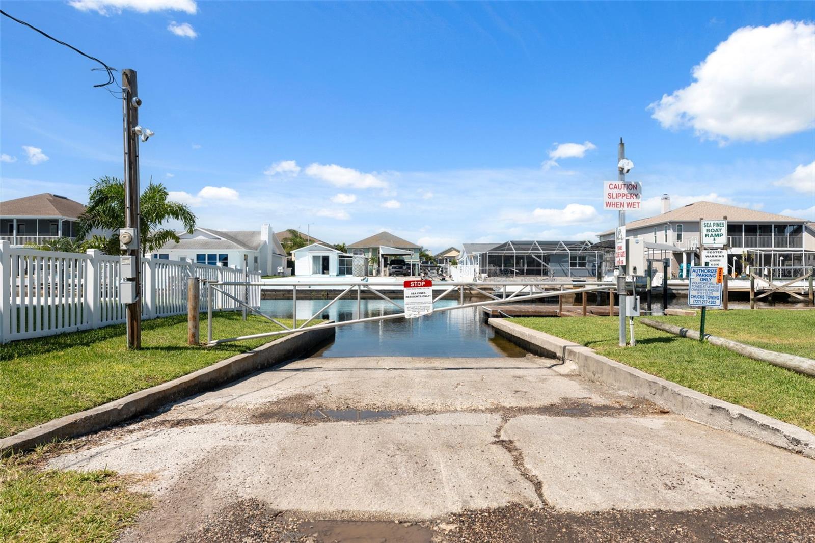 Image 13 of 15 For Sea Pines Dr