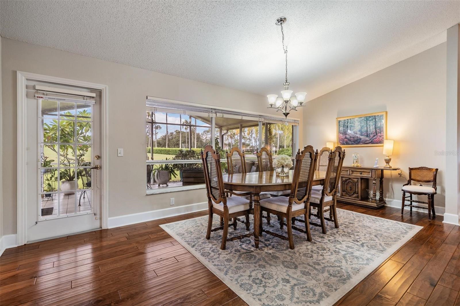 Image 10 of 50 For 1231 Flora Vista Street