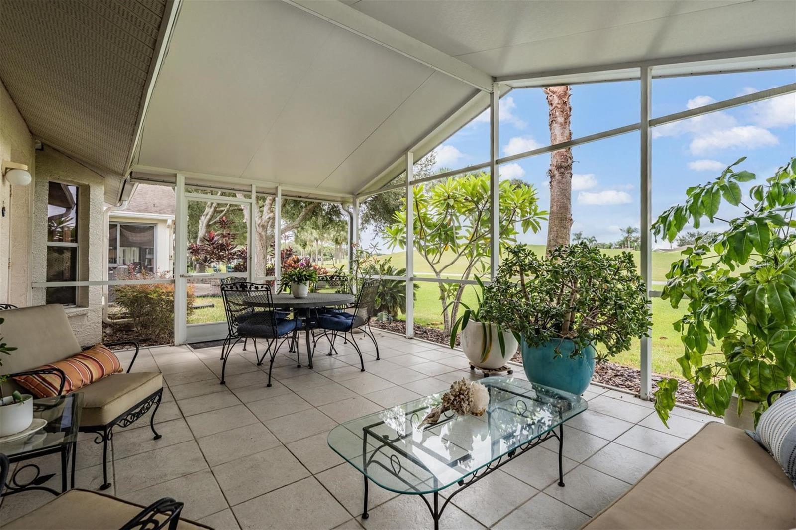 Image 12 of 50 For 1231 Flora Vista Street