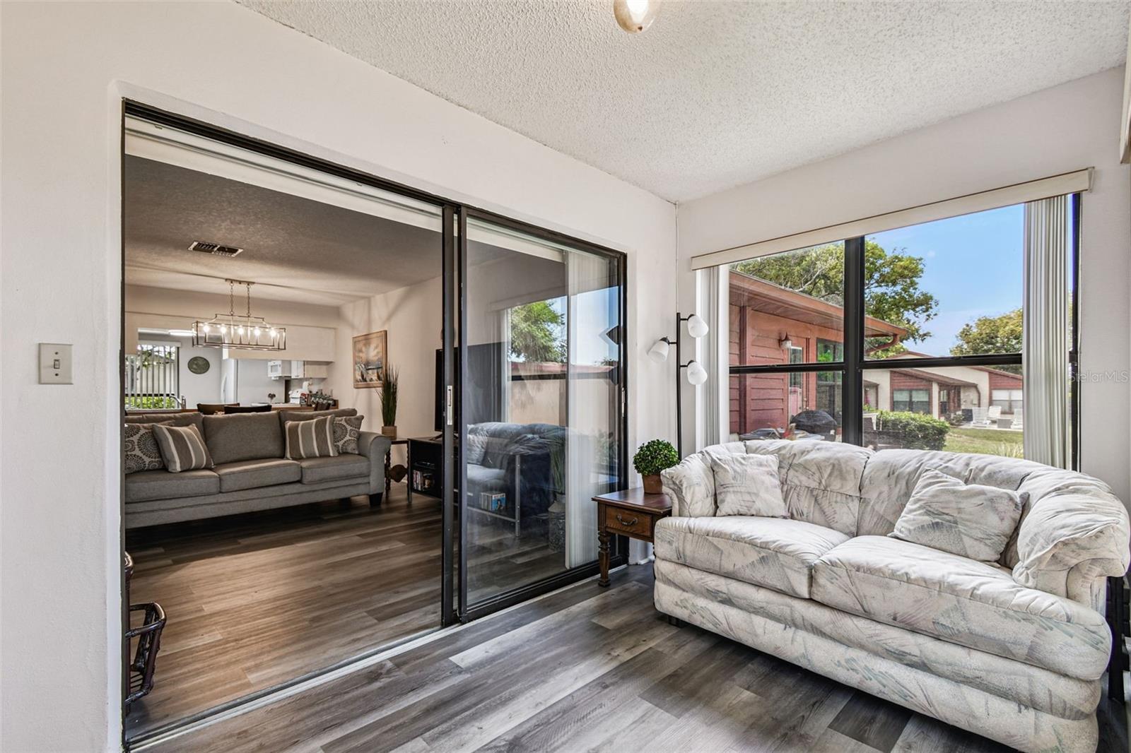 Image 38 of 100 For 7433 Greystone Drive 7433