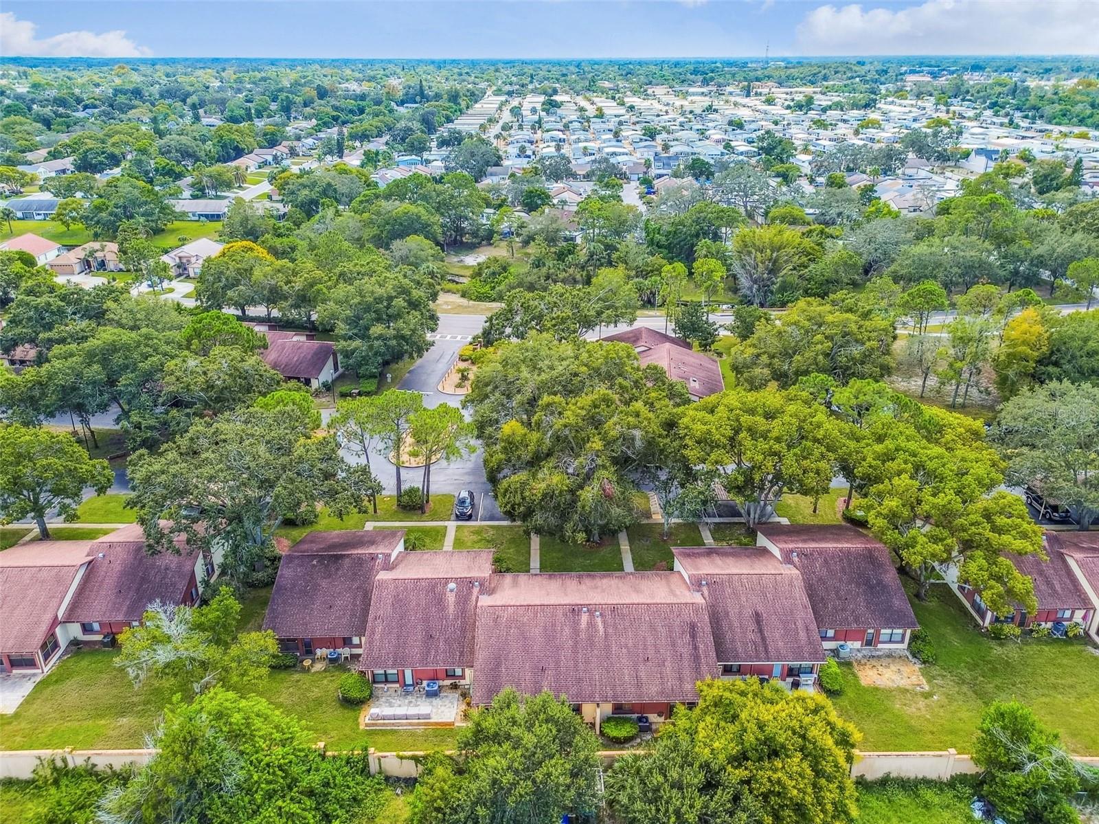 Image 58 of 100 For 7433 Greystone Drive 7433