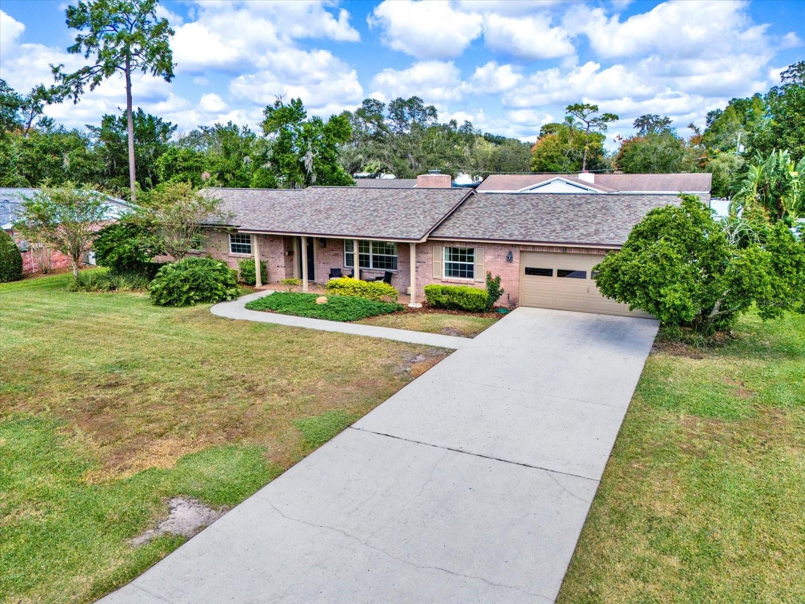 Listing photo id 28 for 610 Sylvan Drive