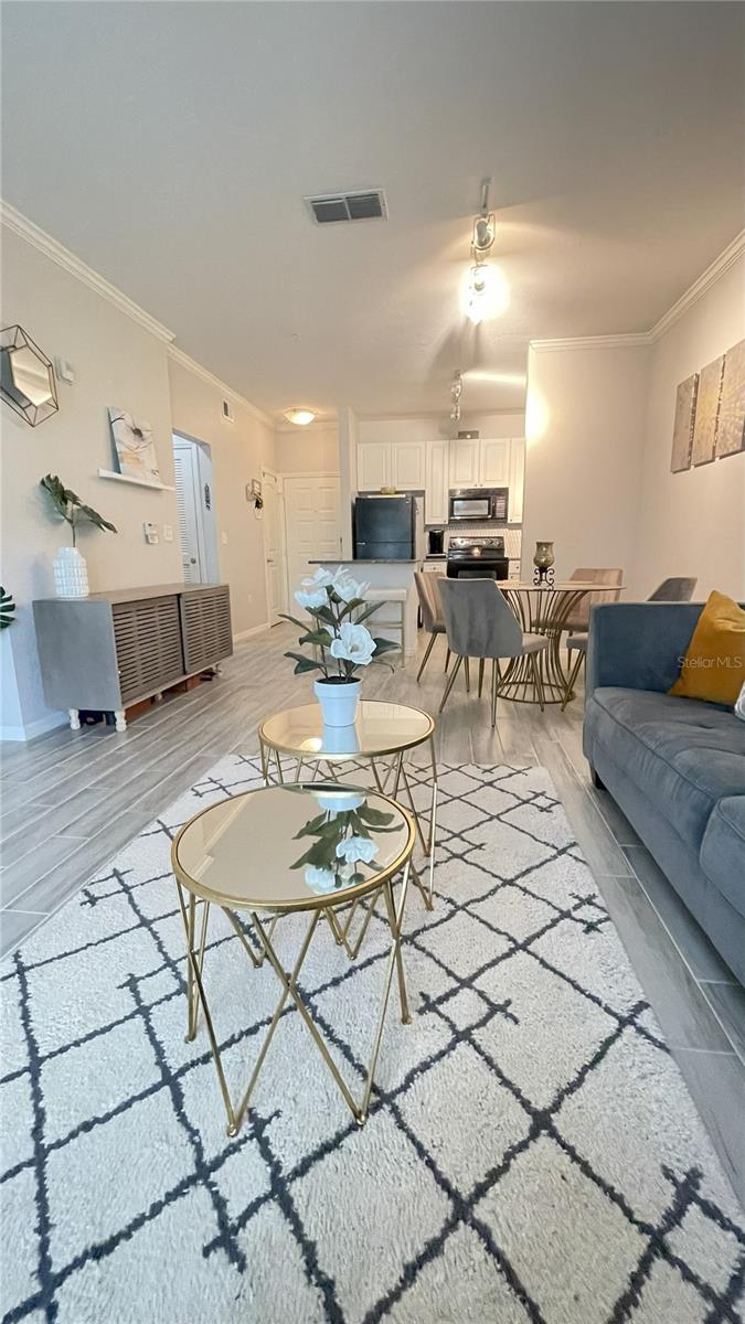 Image 16 of 24 For 4221 Spruce Street 1107